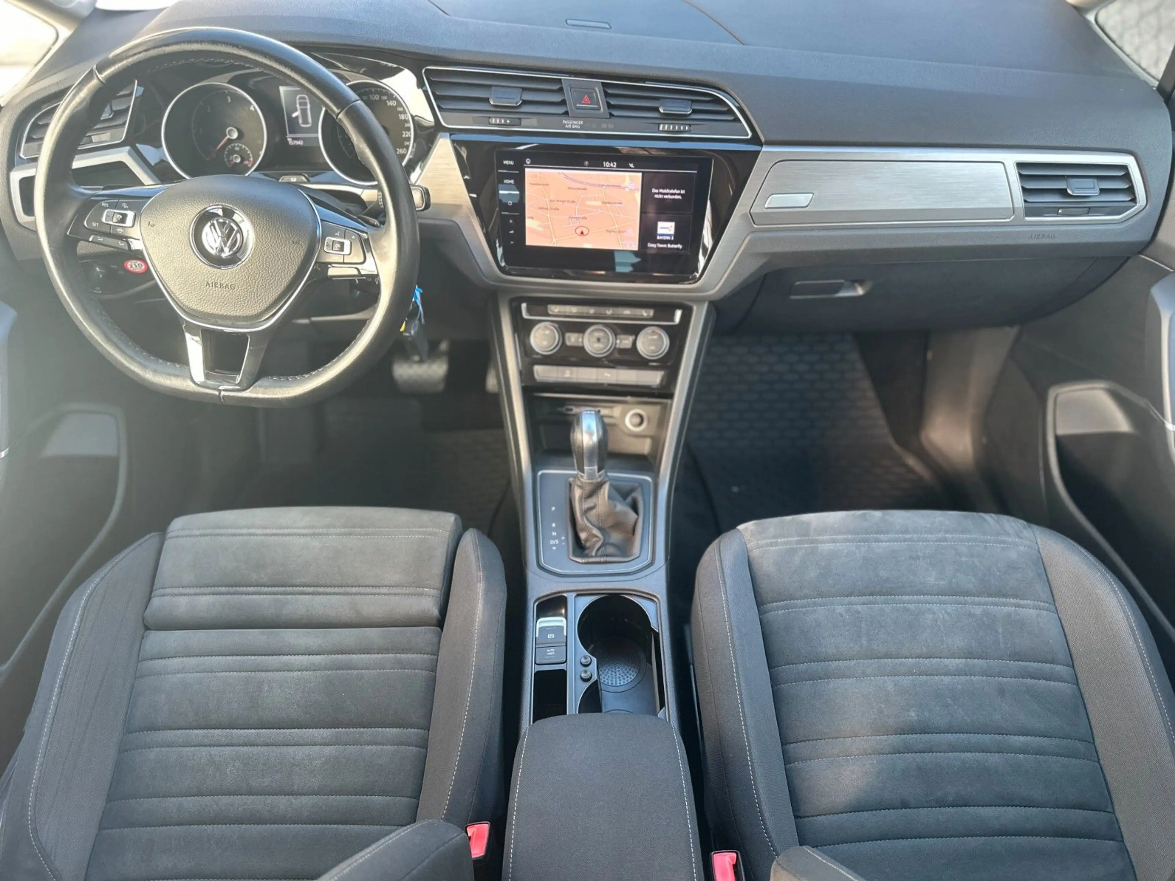 Volkswagen Touran Comfortline / Massage / Standheizung — photo 12