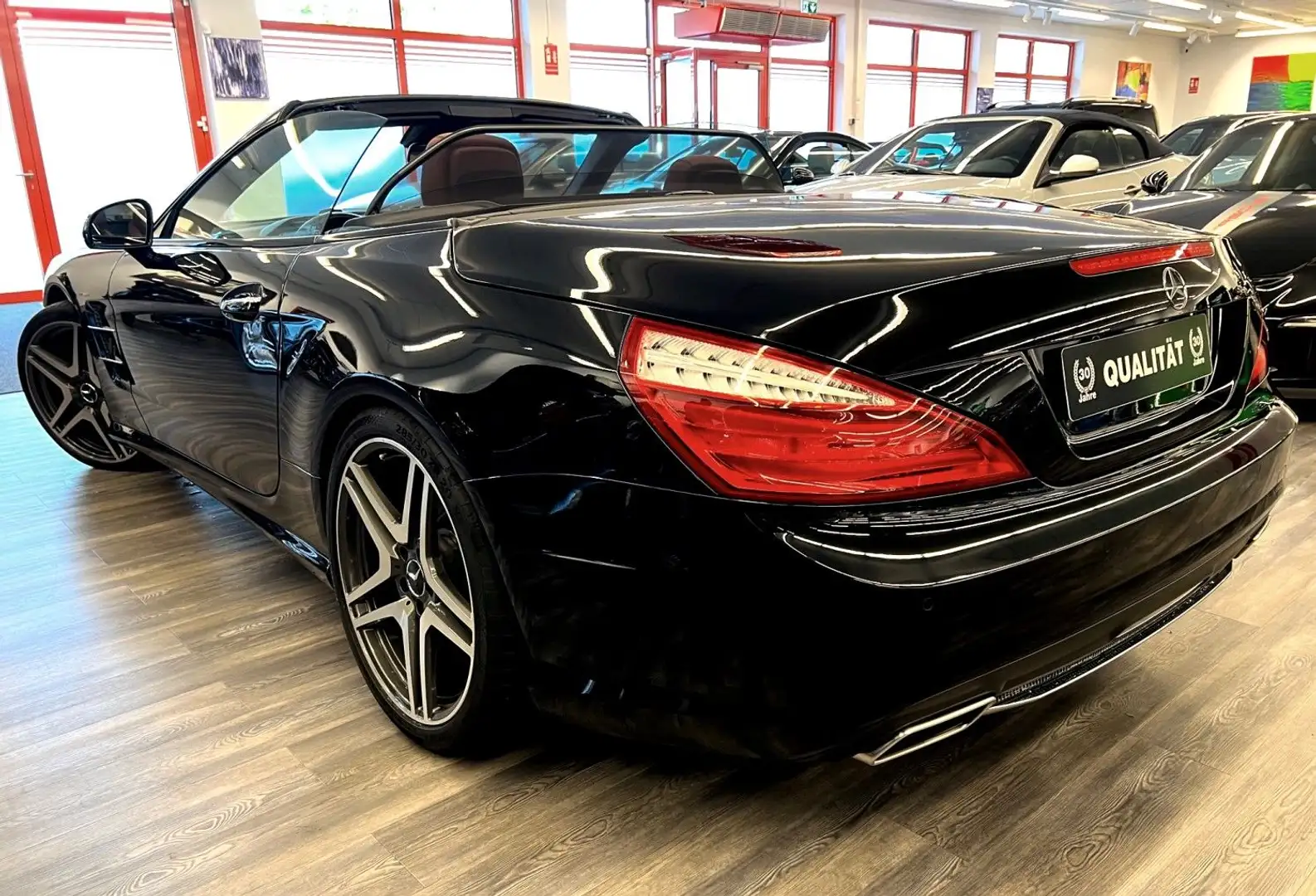 Mercedes-Benz SL 350 AMG Paket Deutsch Individual Perfekt Schwarz - 2