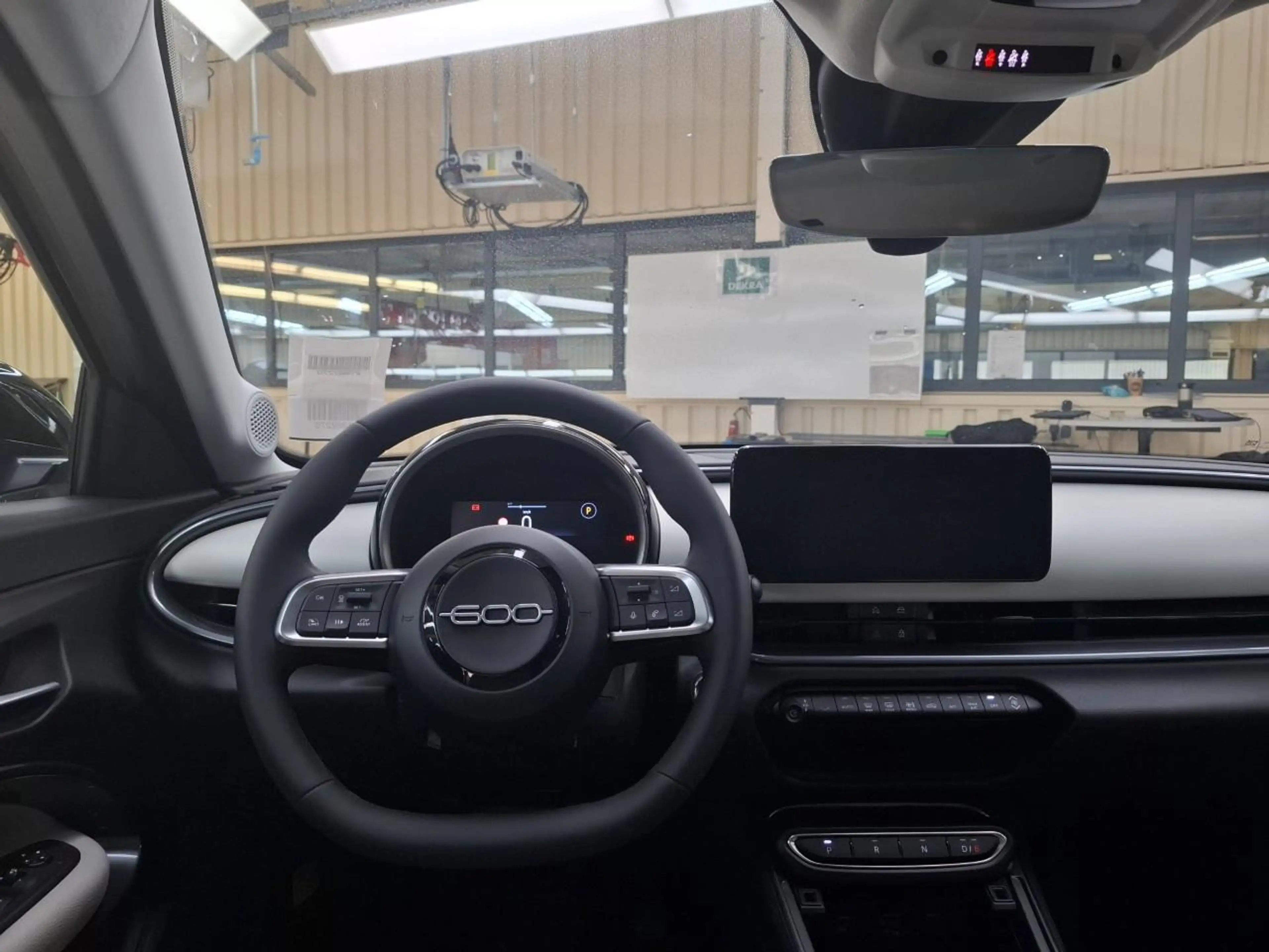 Fiat 600e La Prima 54 kWh | Leder | Navigatie | Achteruitrij — photo 5
