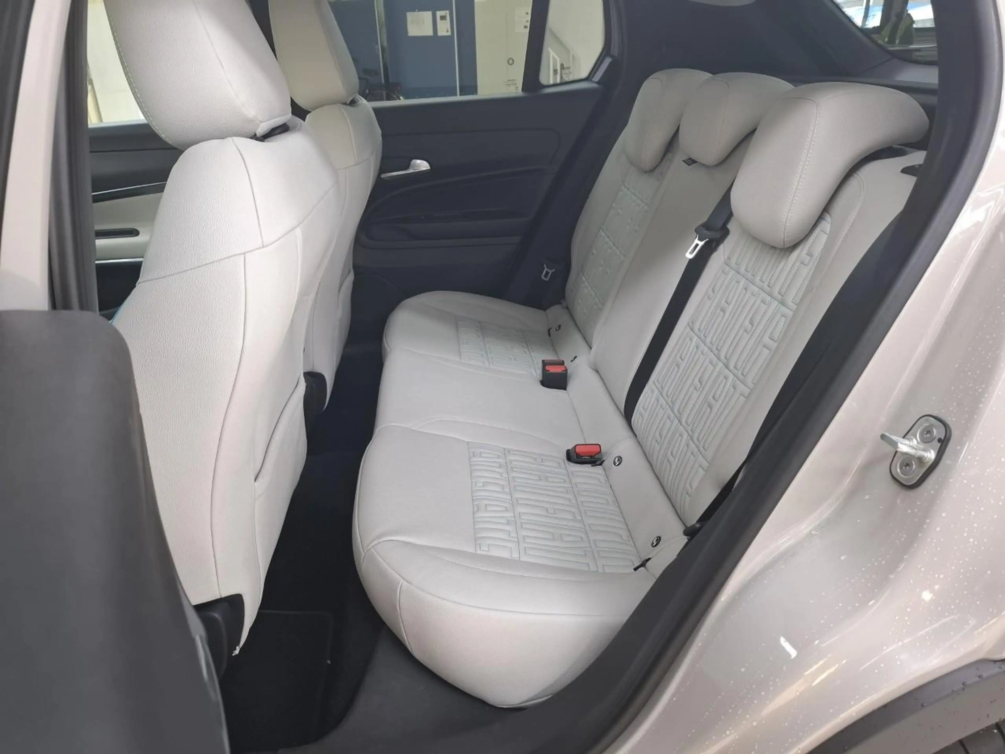Fiat 600e La Prima 54 kWh | Leder | Navigatie | Achteruitrij — photo 8