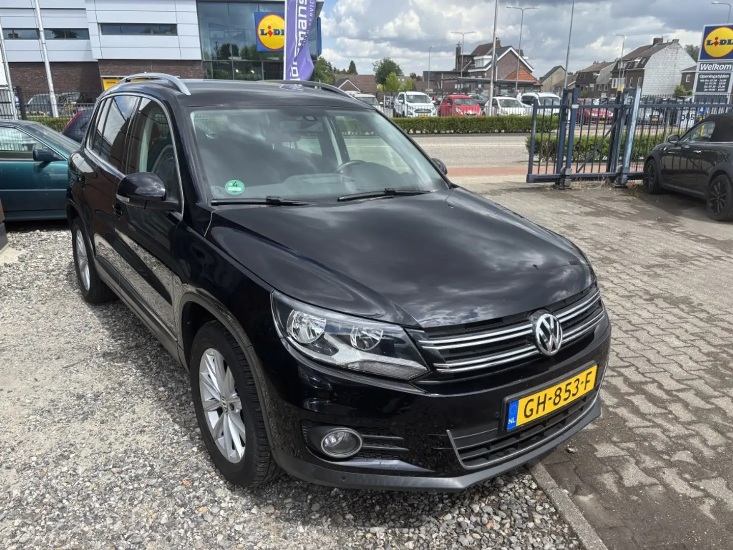 Volkswagen Tiguan 1.4 TSI Sport&Style Noir - 2
