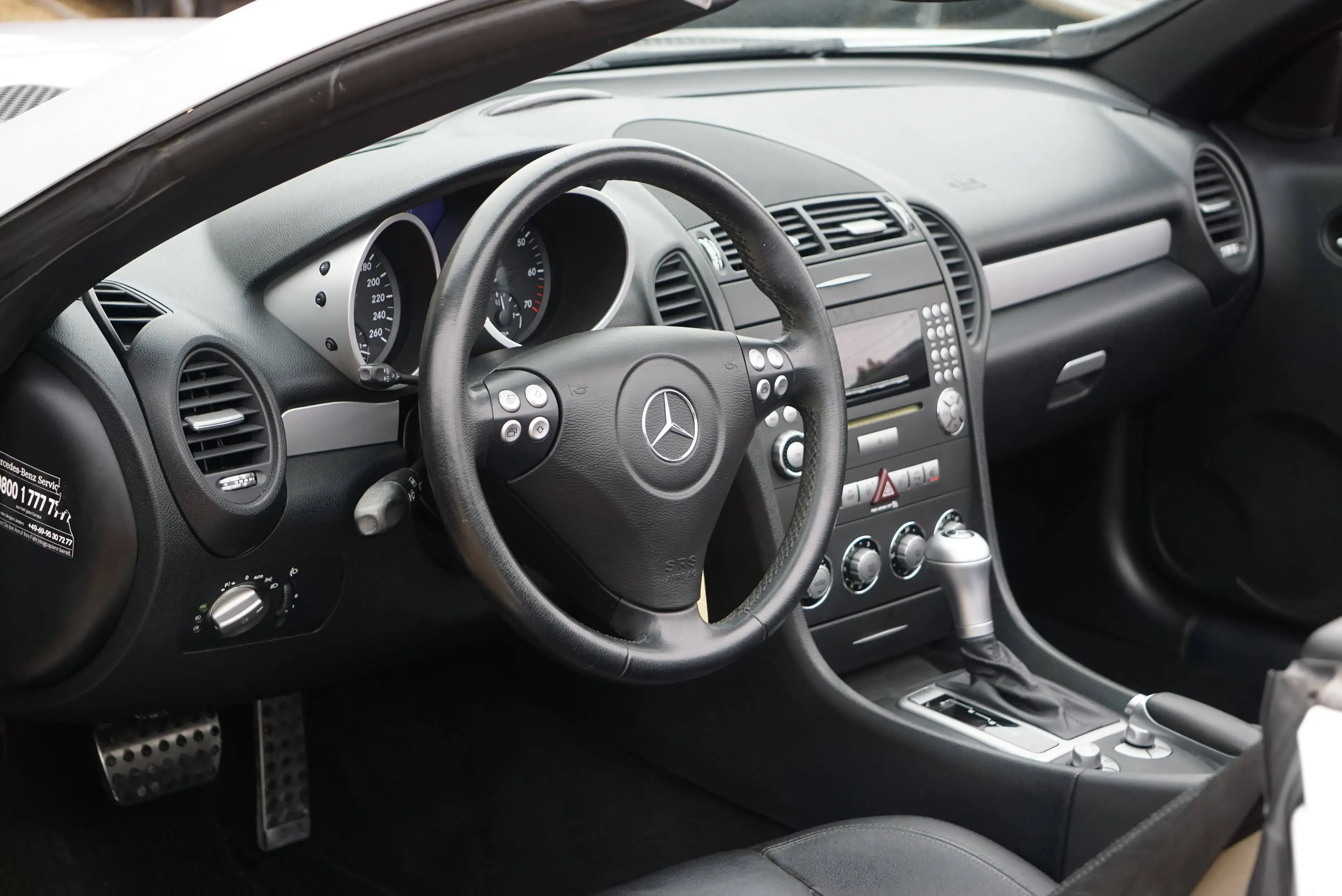 Mercedes-Benz SLK 200 Kompressor BOITE-AUTO CARNET XENON GARANTIE 1AN — photo 11