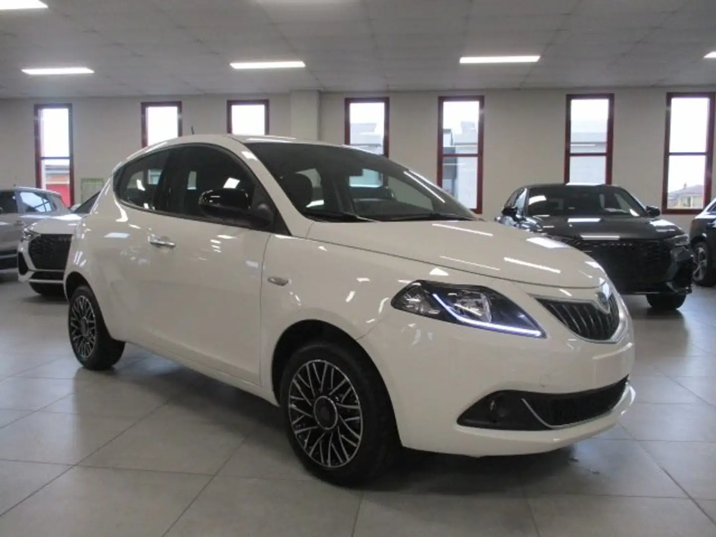Lancia Ypsilon 1.2 Ecochic Gpl 69cv - KM ZERO Wit - 2