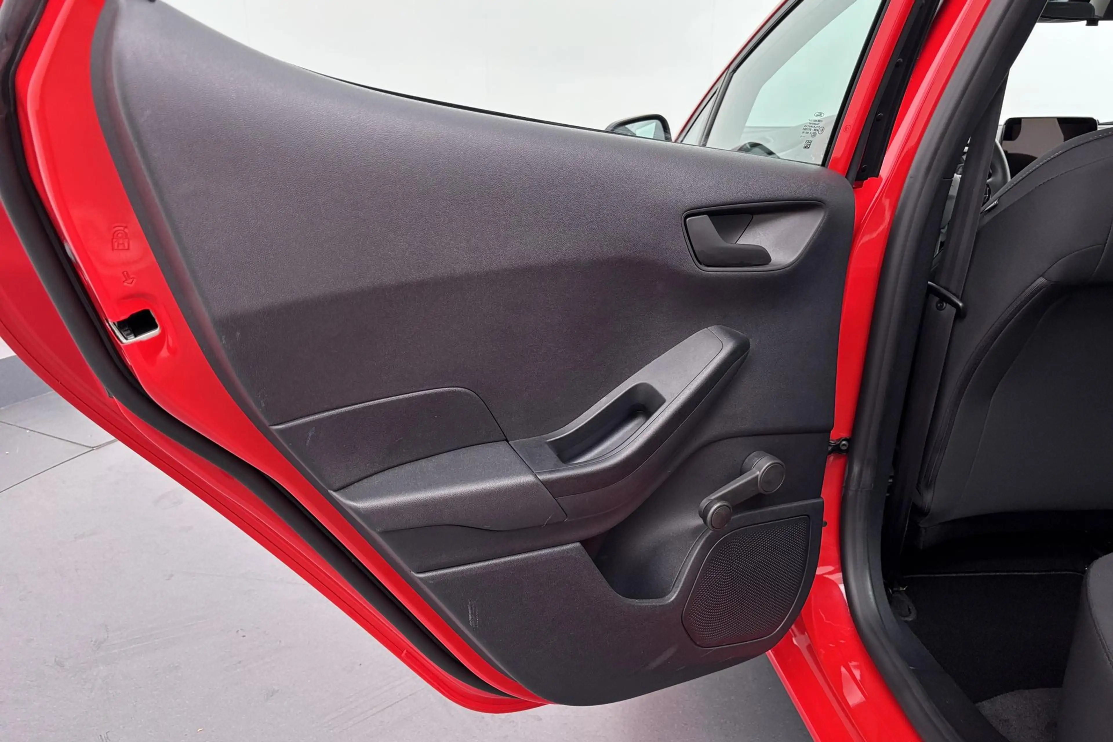 Ford Fiesta 1.0 EcoBoost Connected Fris en wendbaar stadsflits — photo 39