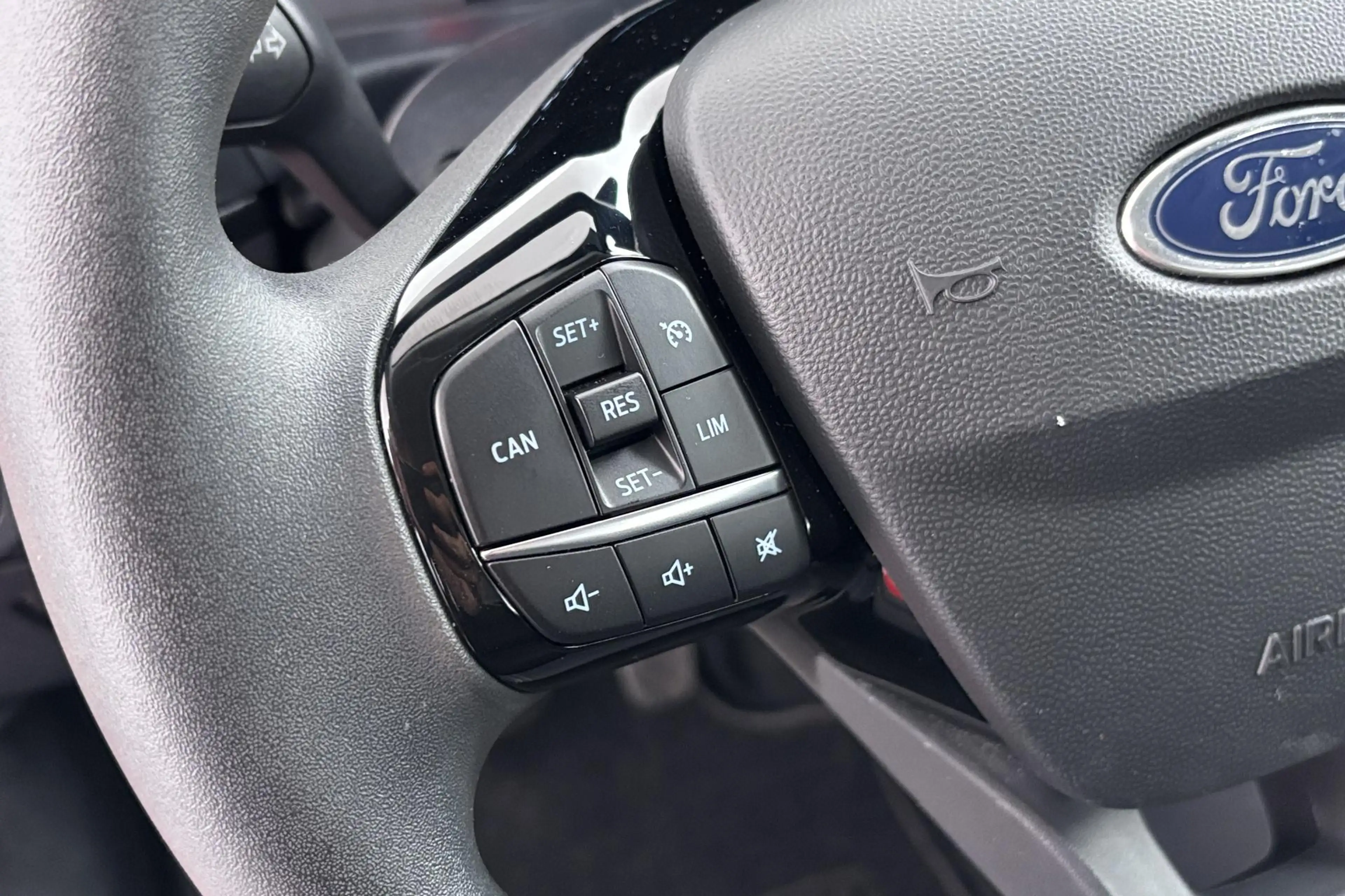 Ford Fiesta 1.0 EcoBoost Connected Fris en wendbaar stadsflits — photo 26