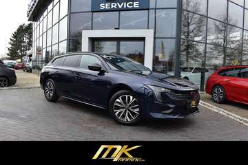 SW Allure BlueHDi 130 EAT8*MATRIX*NAV*SHZ*