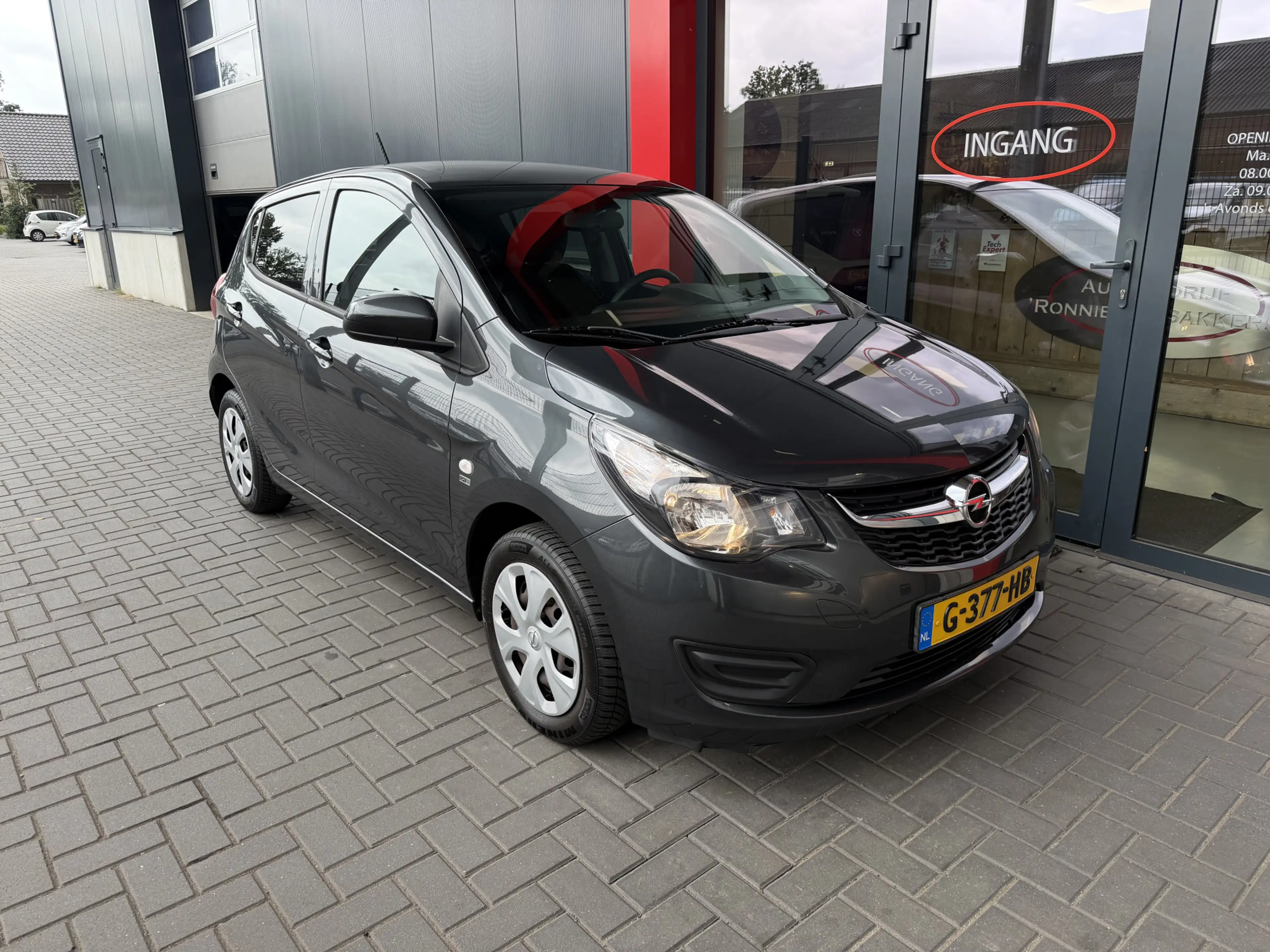 Opel Karl 1.0 ecoFLEX 120 Jaar Edition — photo 8
