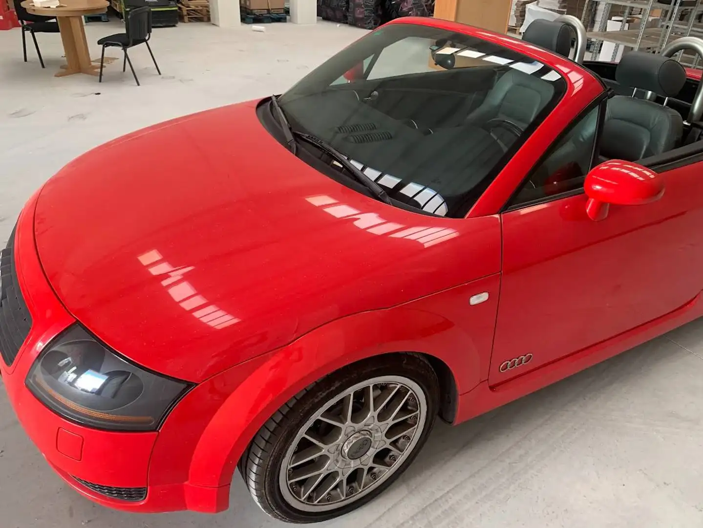 Audi TT TT Roadster 1.8T 5vel. 180 Rojo - 2