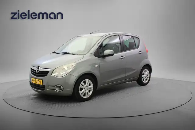 Opel Agila view 20
