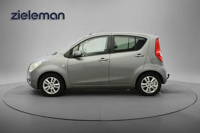 Opel Agila view 19