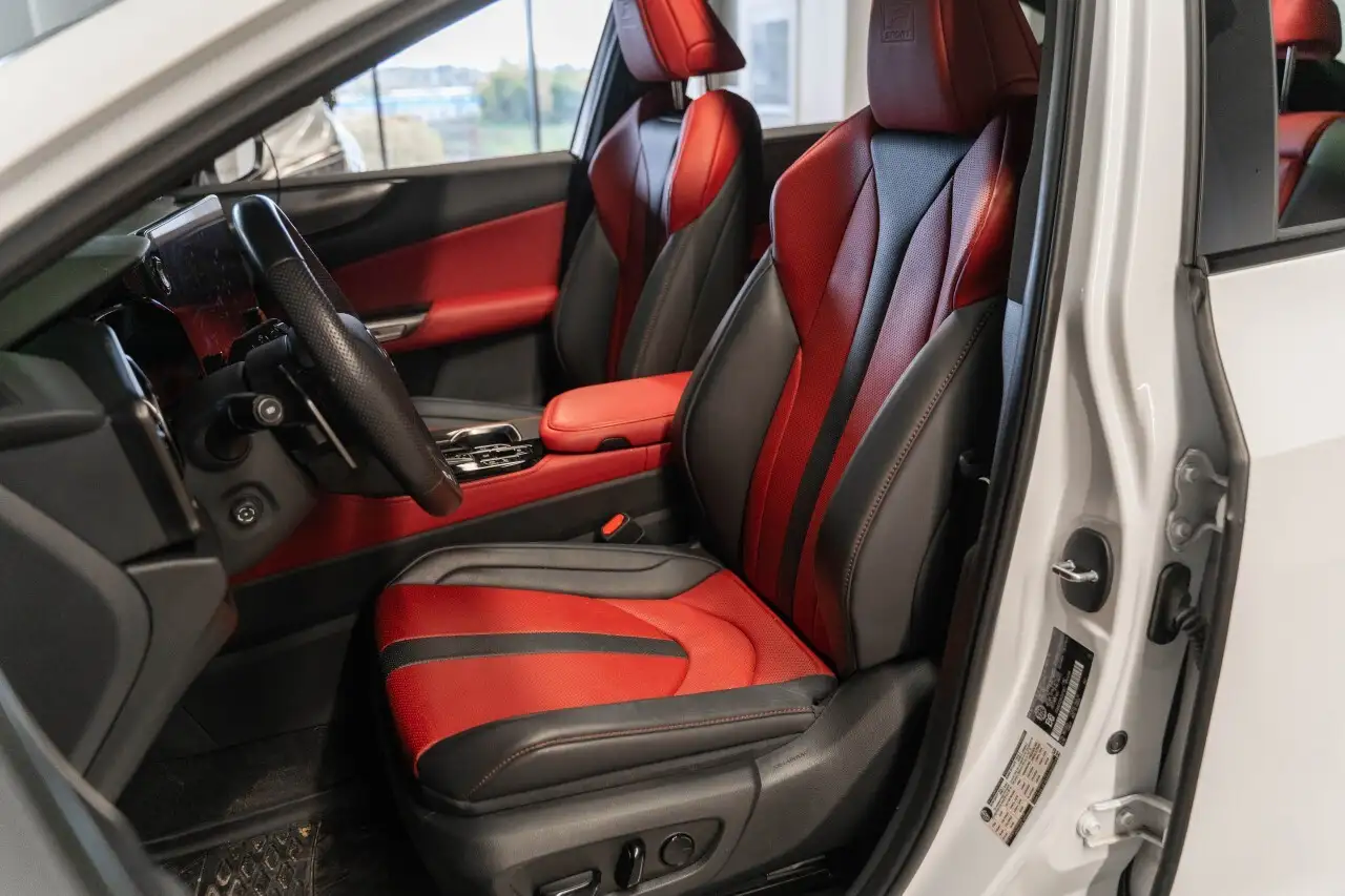 Lexus NX снимка Lexus NX