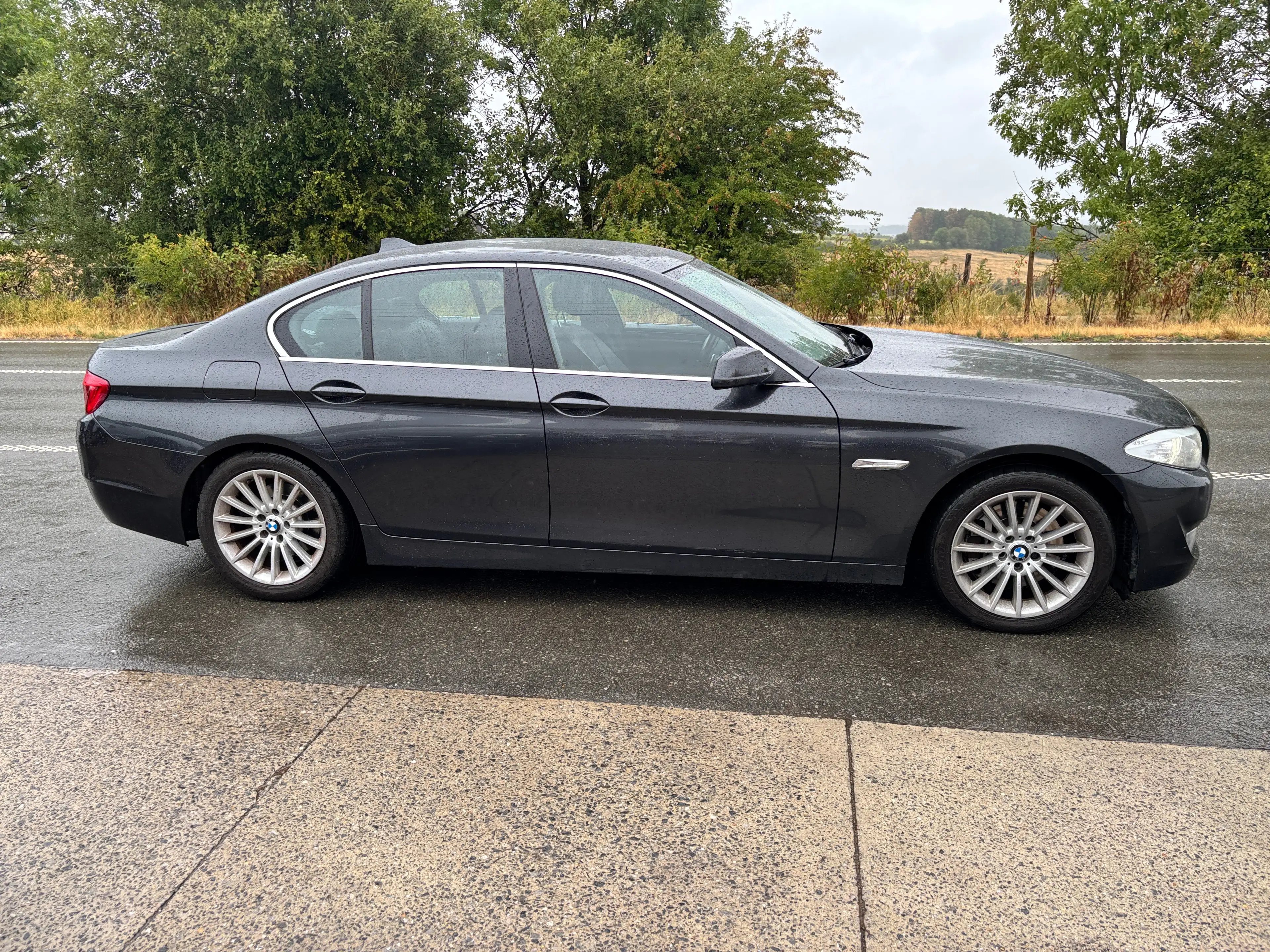 BMW 525 525d X-Drive automatique — photo 4