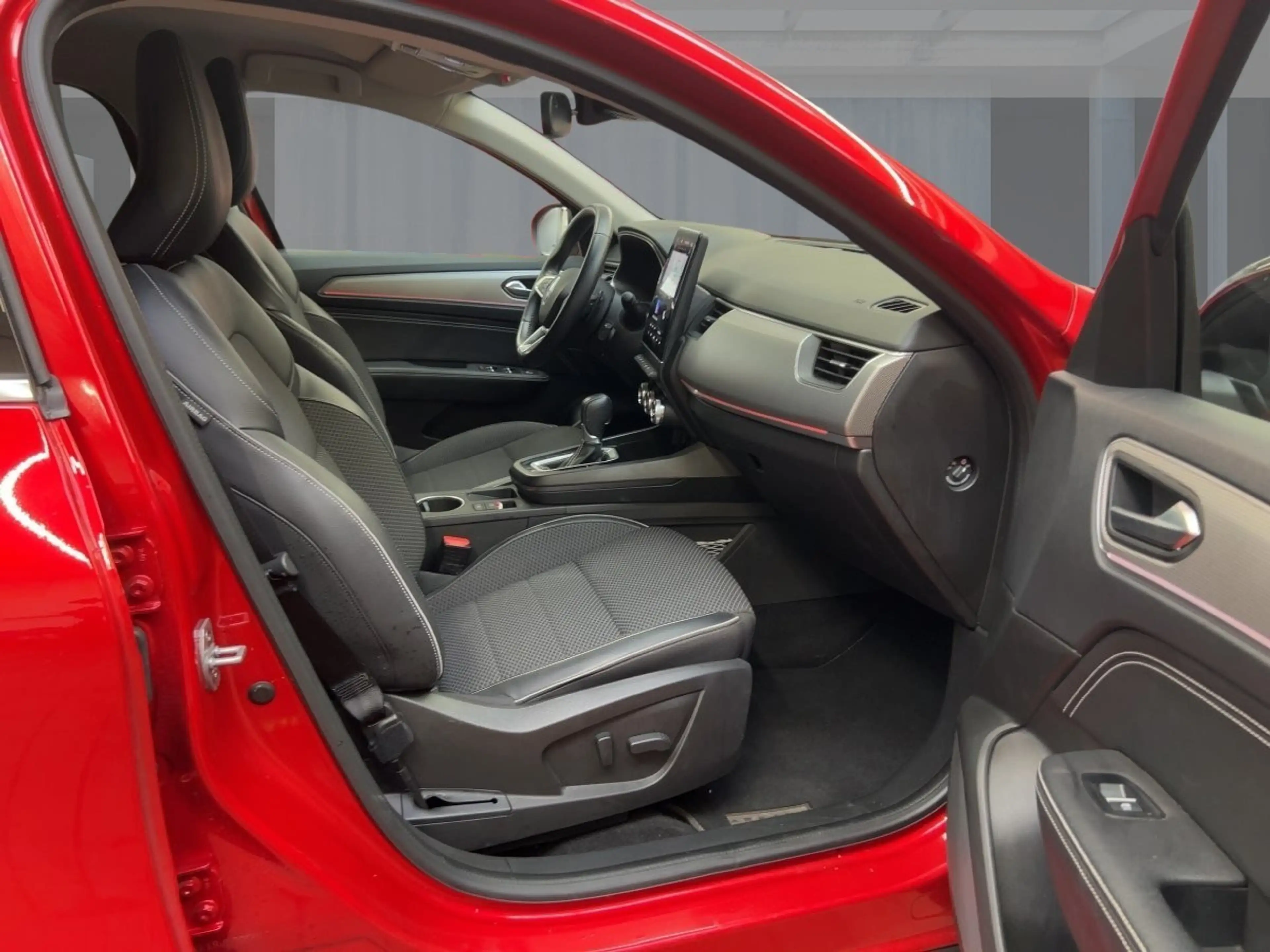 Renault Arkana TECHNO TCe 140 EDC Apple CarPlay SHZ PDC BT — photo 8