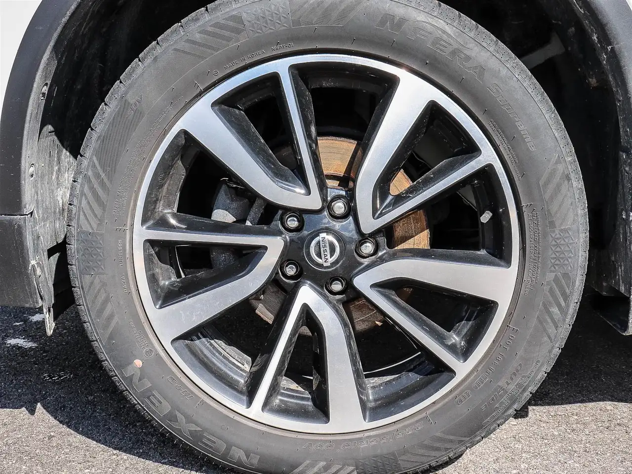 Nissan Rogue снимка Nissan Rogue