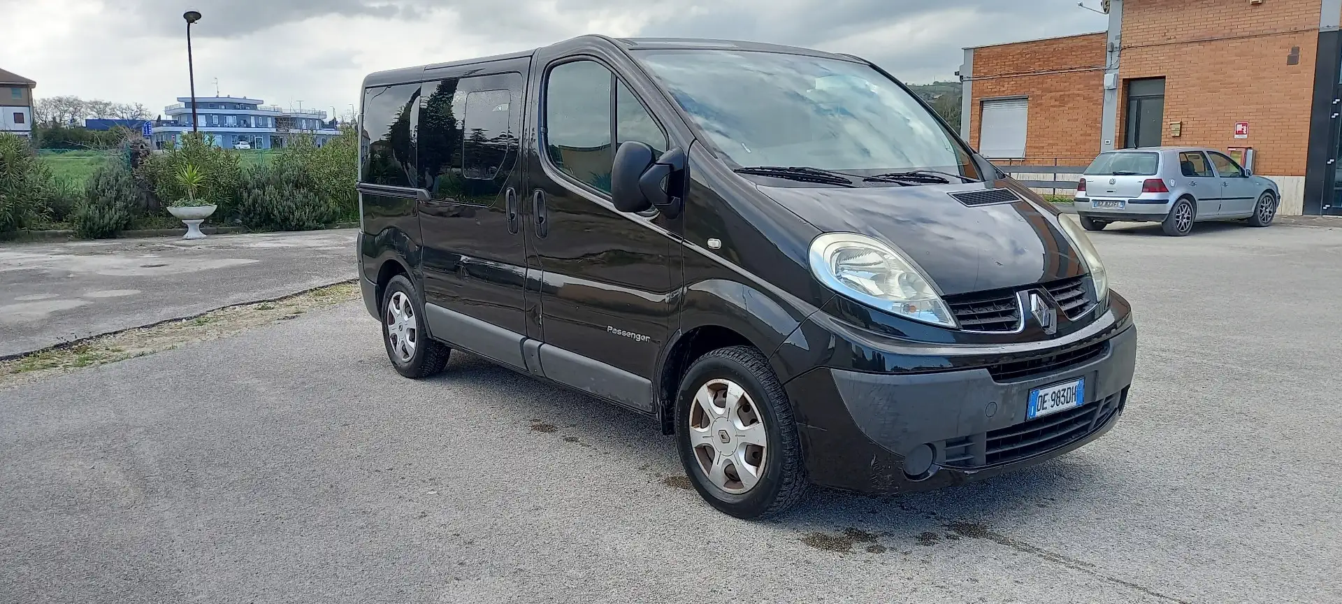 Renault Trafic - 2