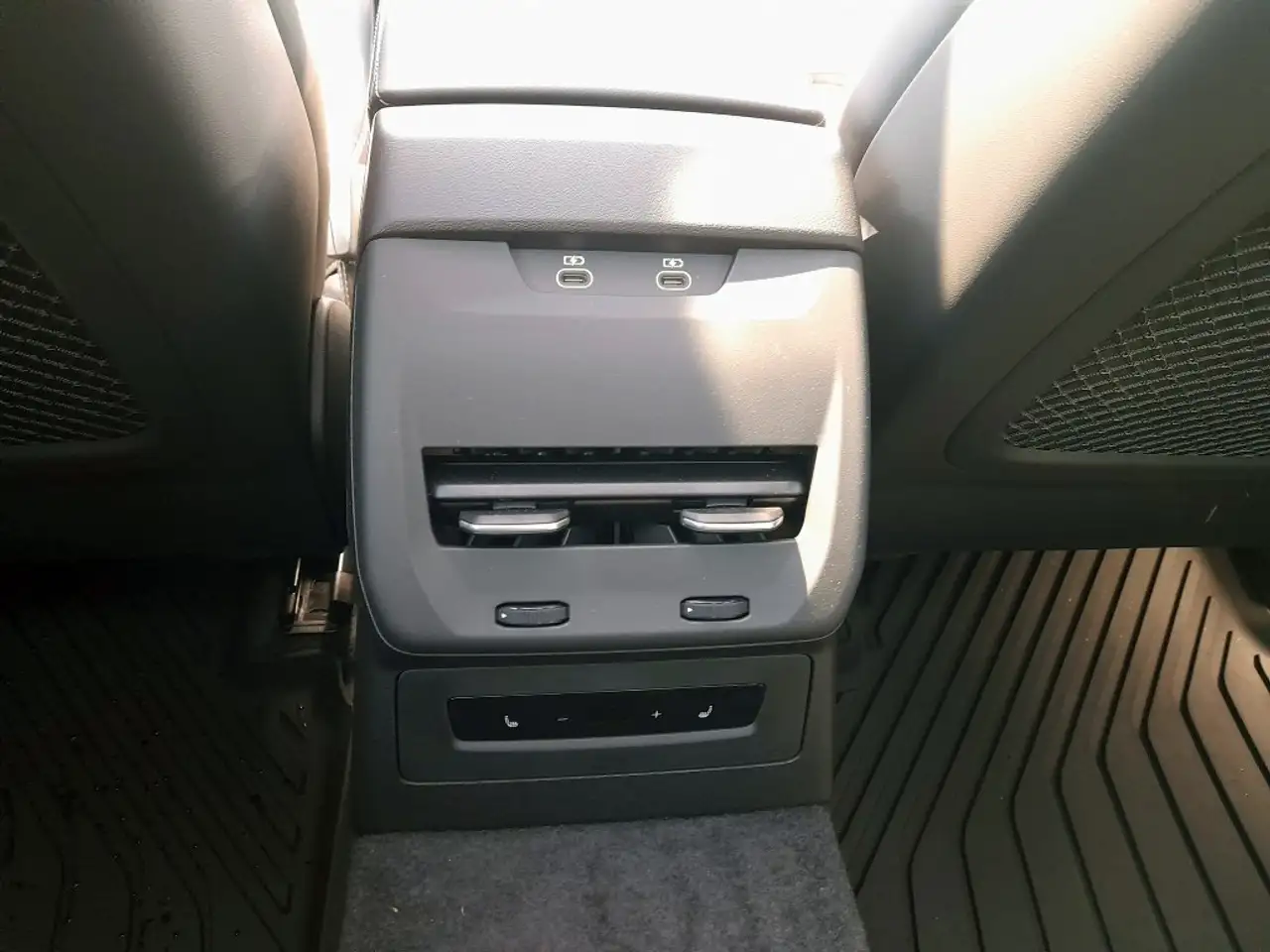 Audi S5 снимка Audi S5