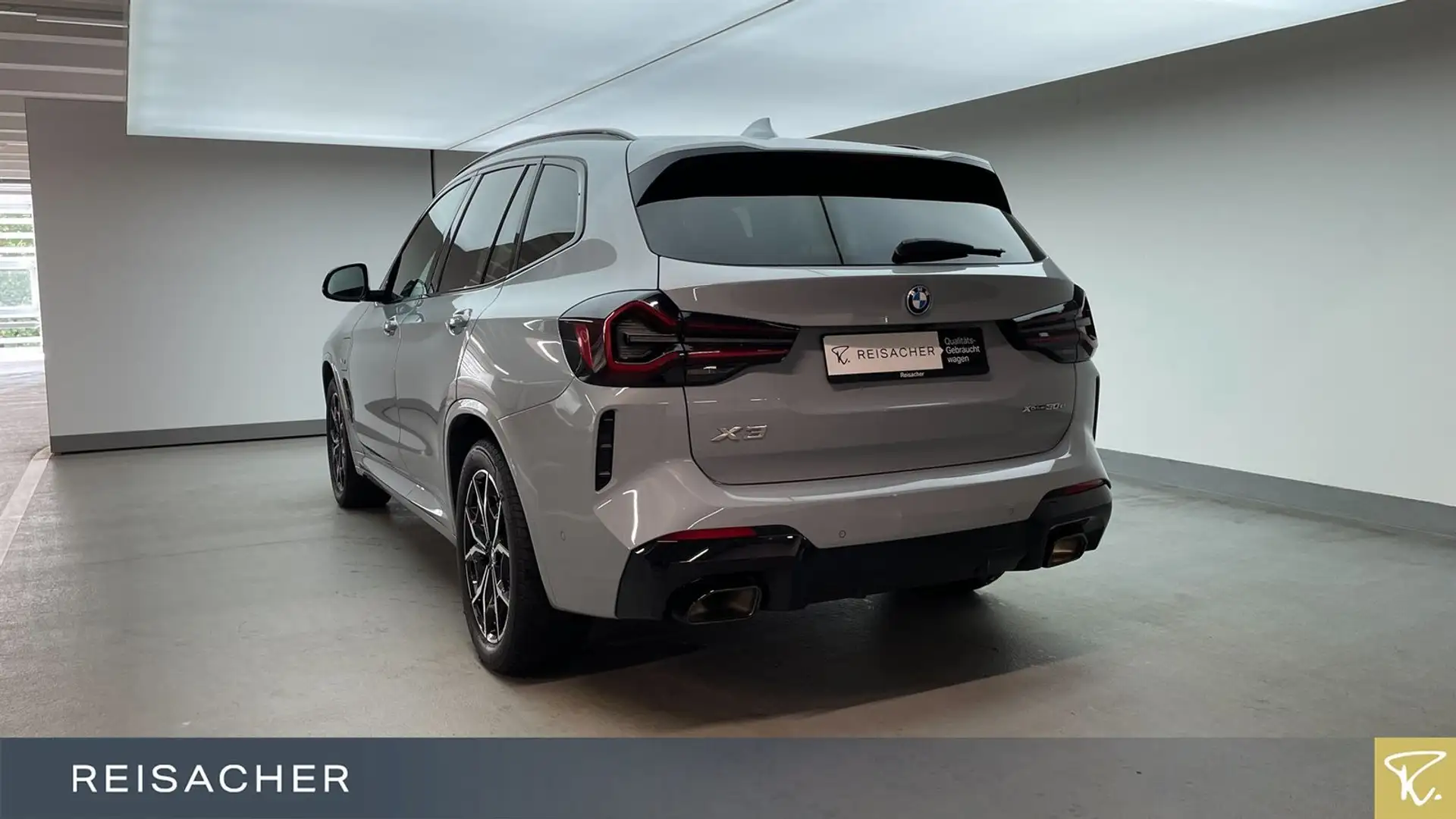 BMW X3 xDrive 30e M-Sport,el.SpoSitz+Mem,HUD,PA+ Grau - 2