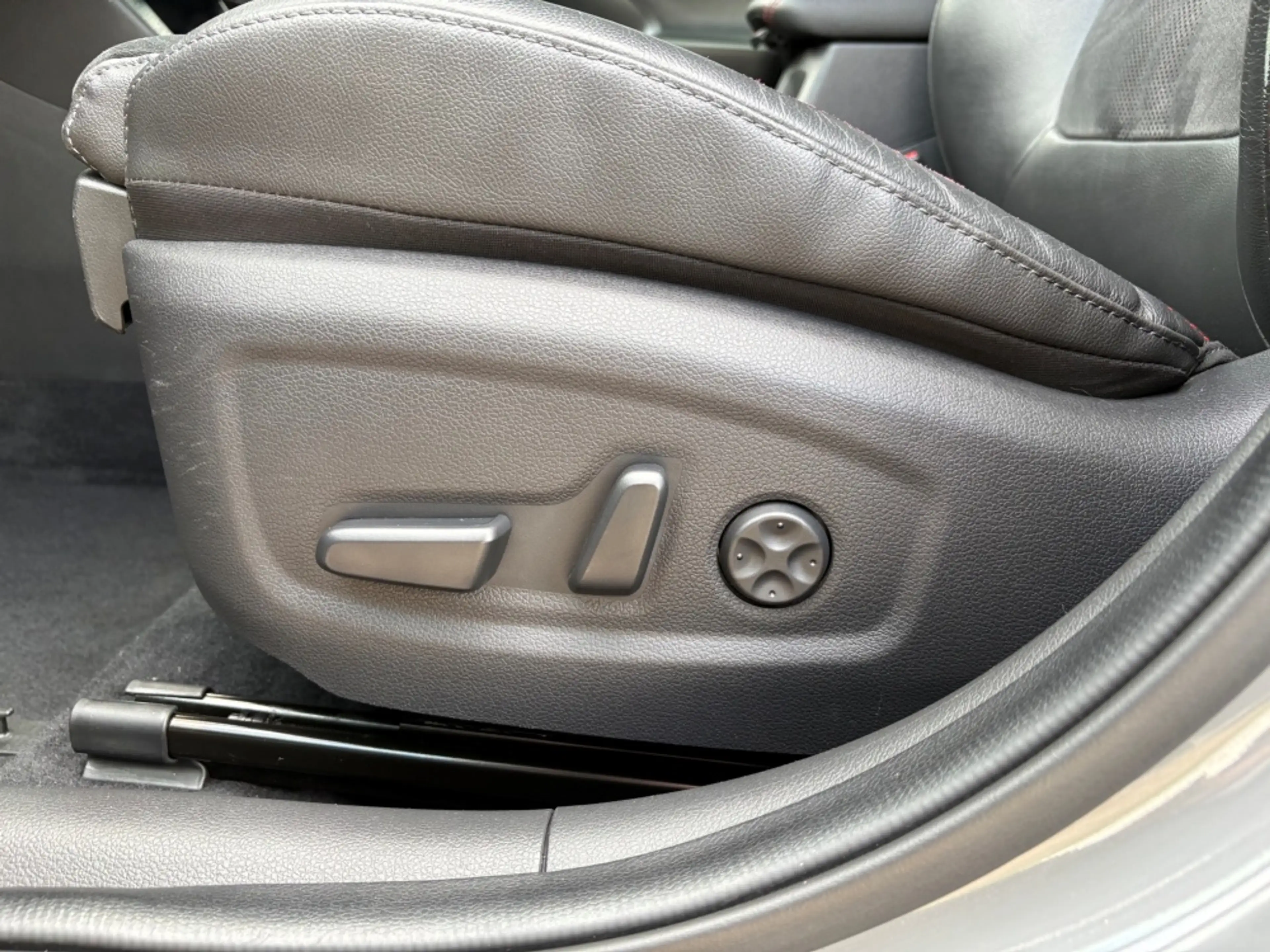 Hyundai i30 1.5 T 48V DCT N Line +Sitz +Assistenz AHK — photo 10