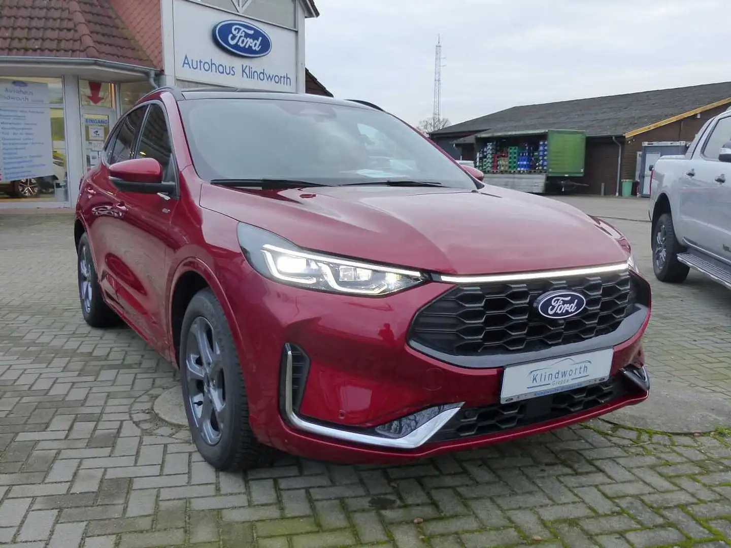 Ford Kuga 1.5 EcoBoost ST-LINE X LED-Matrix,AHK,Pano Rot - 2