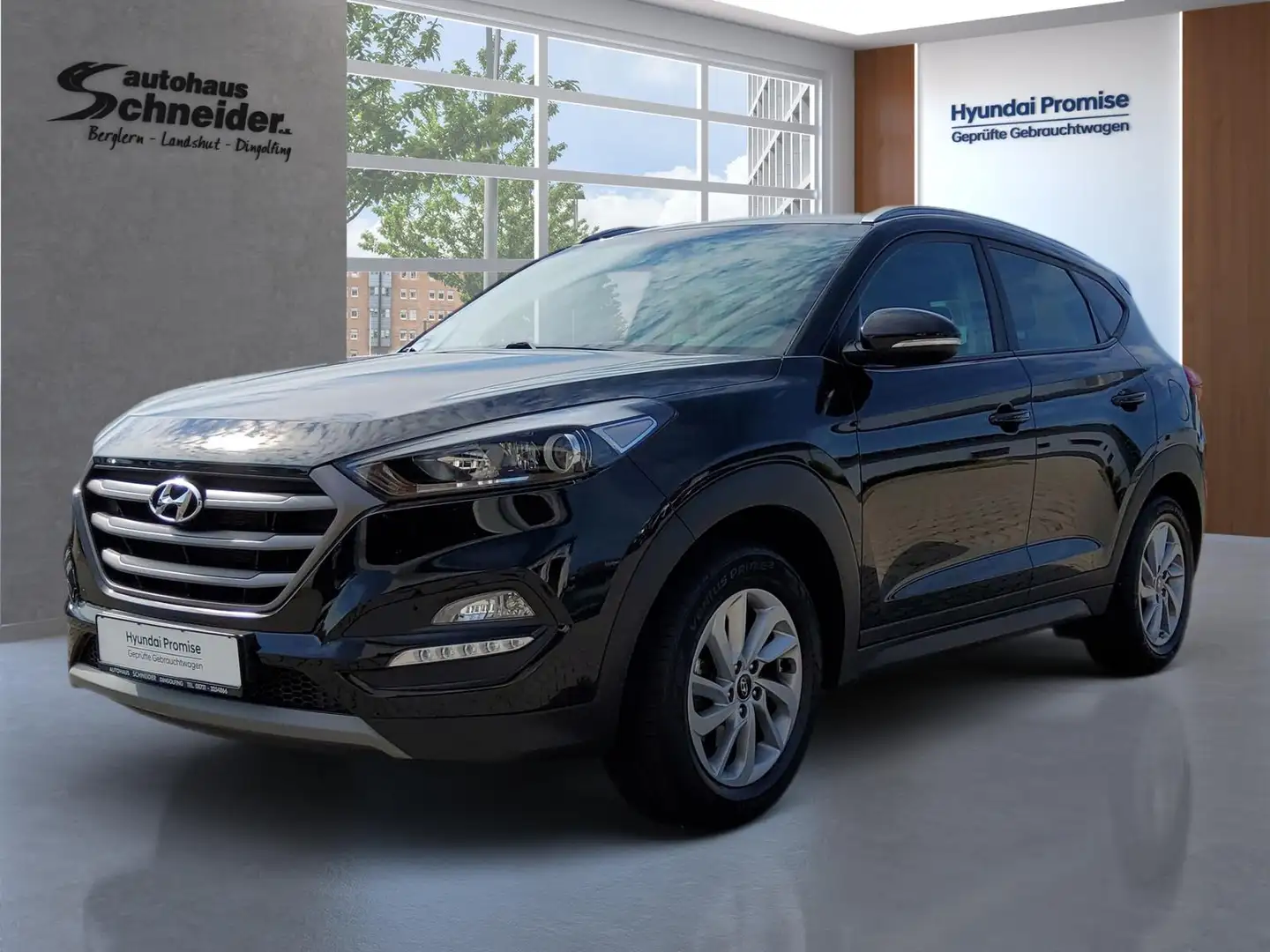 Hyundai TUCSON 1.6 TGDi 6-MT TREND Noir - 1