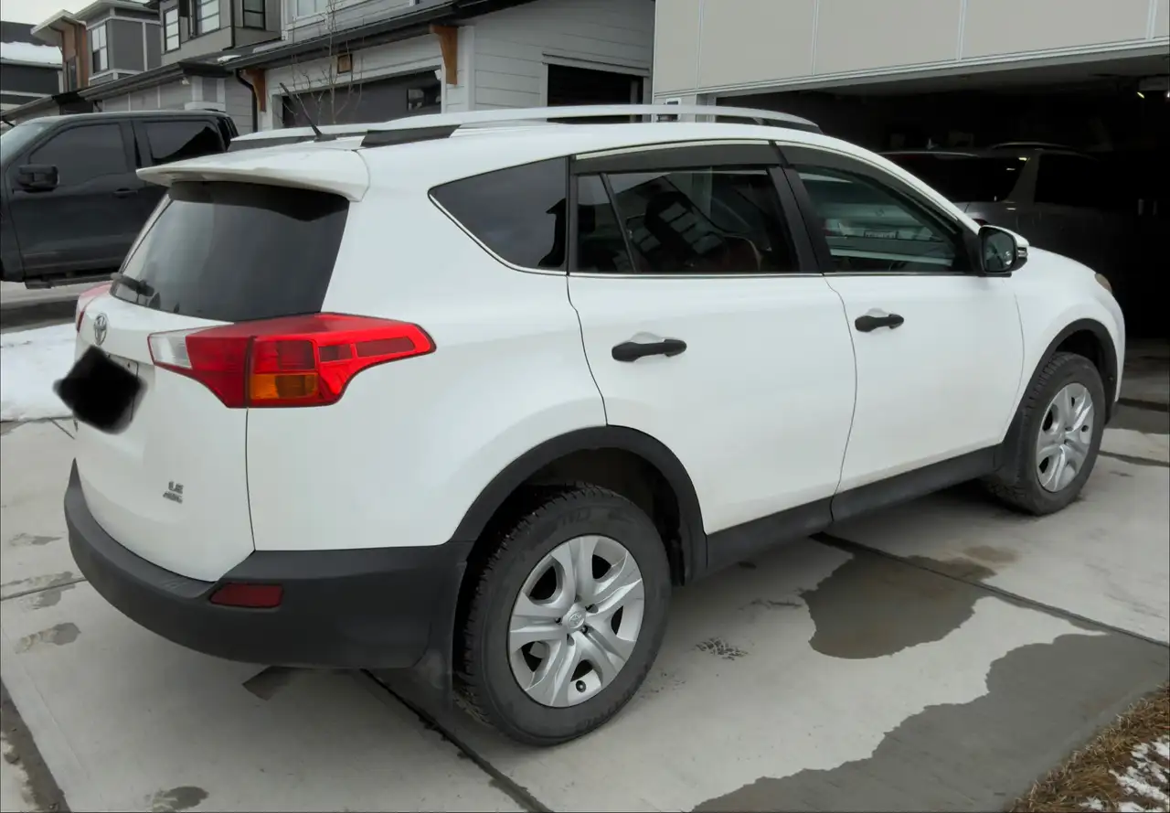 Toyota RAV 4 снимка Toyota RAV 4