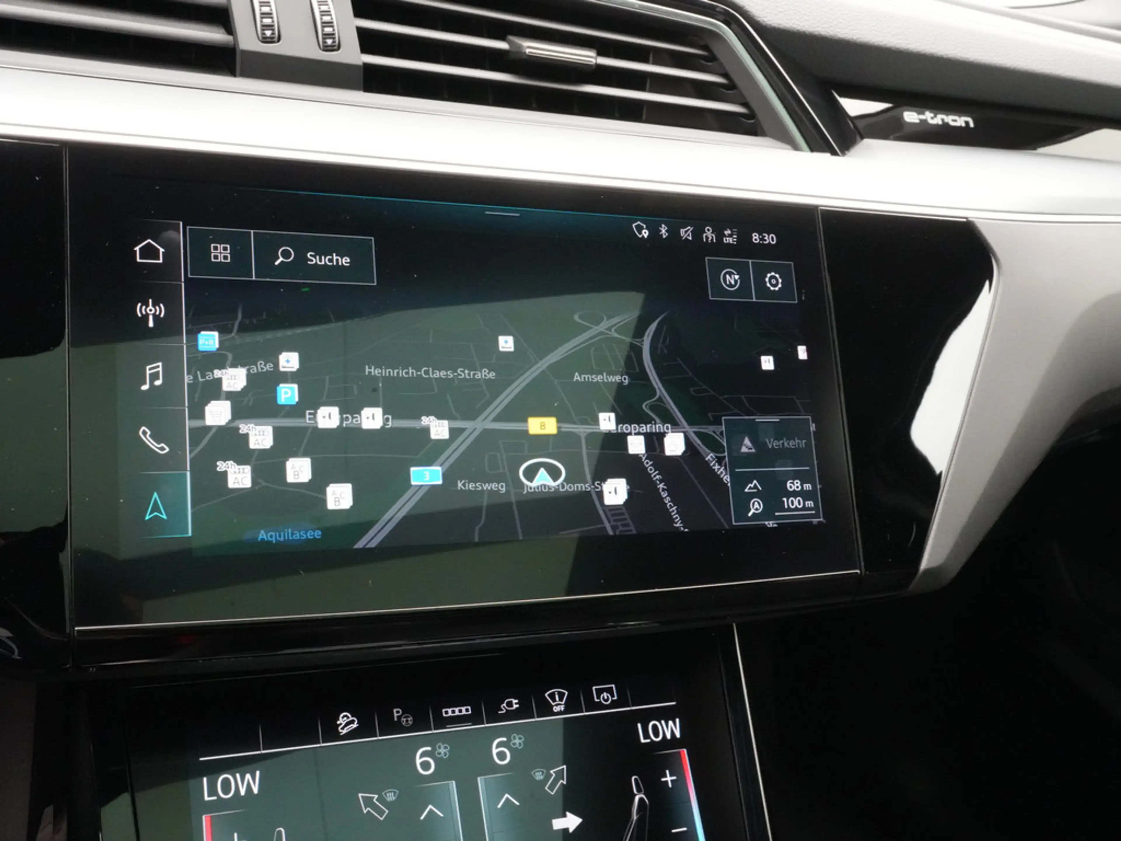 Audi Q8 e-tron quattro S line PANO MATRIX AHK ACC — photo 12