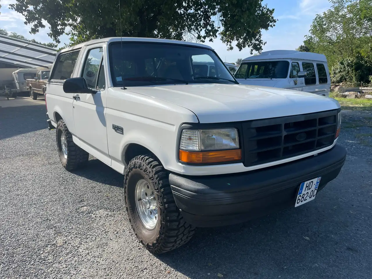 Ford Bronco XLT, foto 4