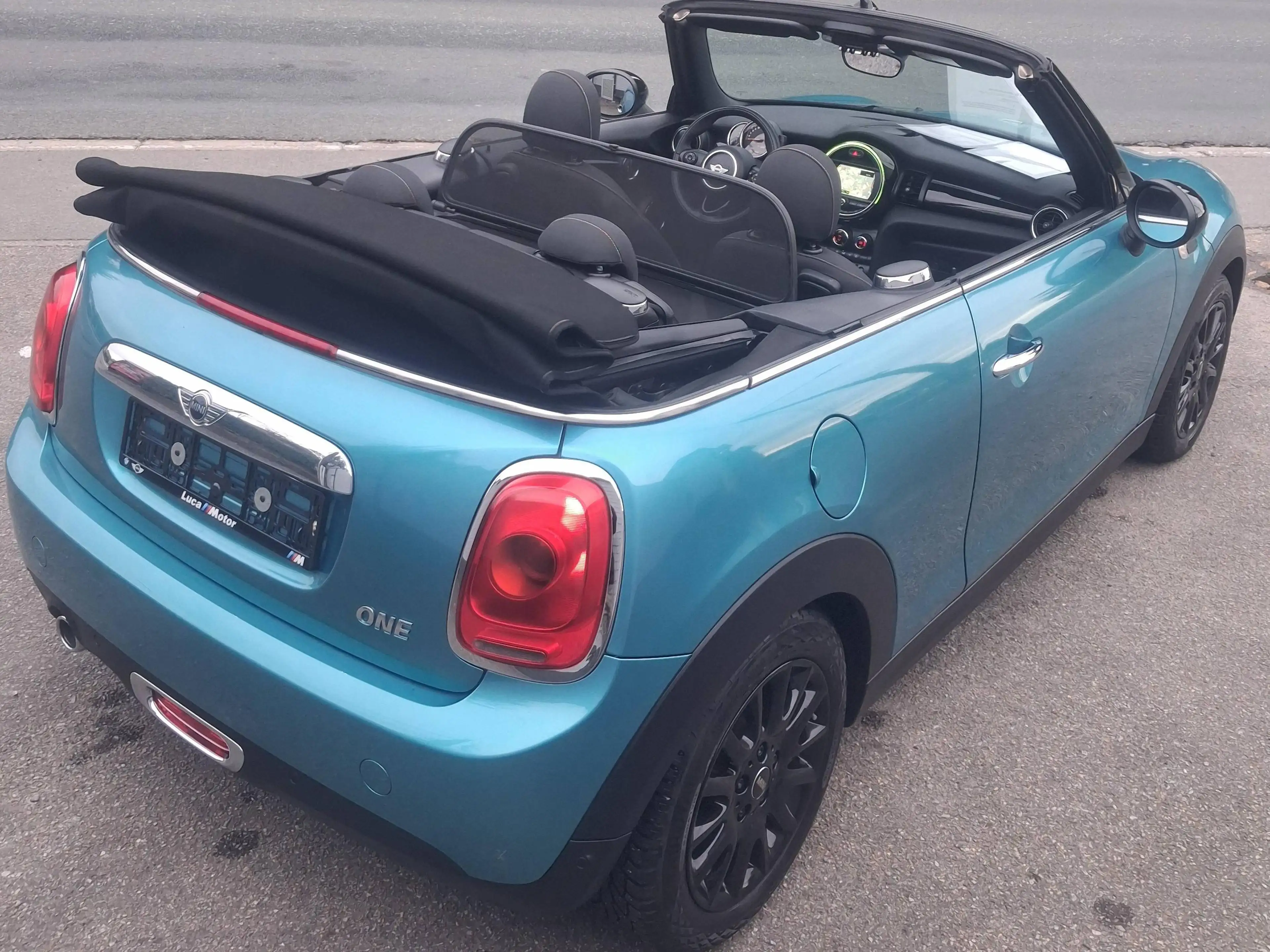 MINI One Cabrio Mini Cabriolet 1.2 One — photo 4
