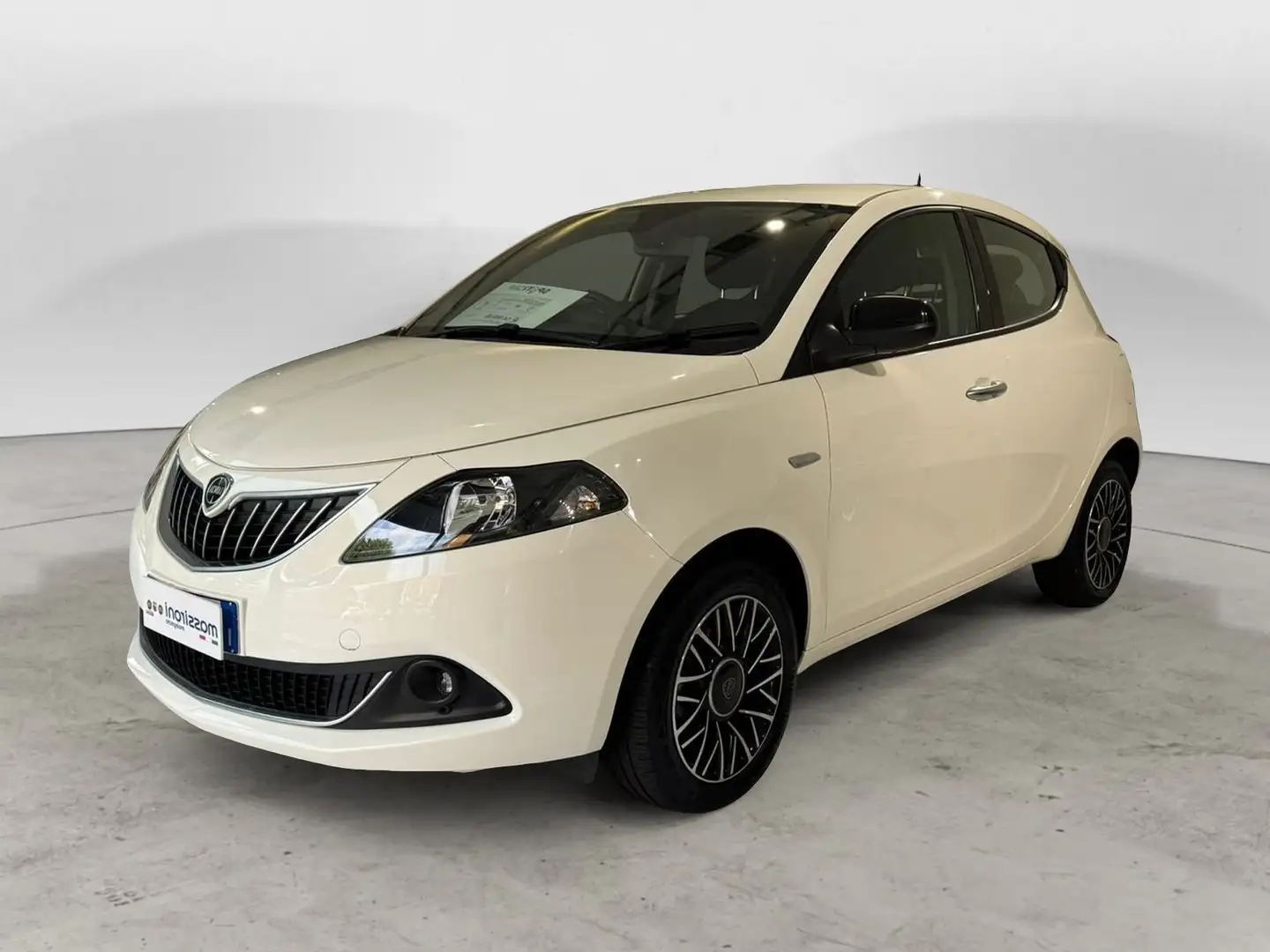 Lancia Ypsilon Ypsilon 1.0 FireFly 5 porte S&S Hybrid Platino Bianco - 1