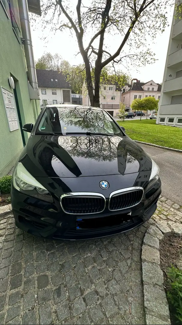 BMW 218 218i Active Tourer Aut. Advantage Schwarz - 1
