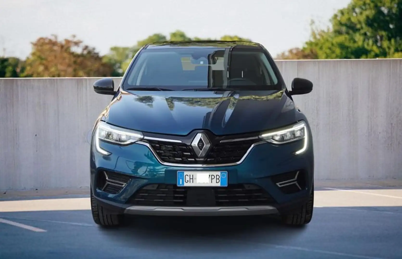 Renault Arkana Hybrid E-TECH 145 CV Intens Зелёный - 1