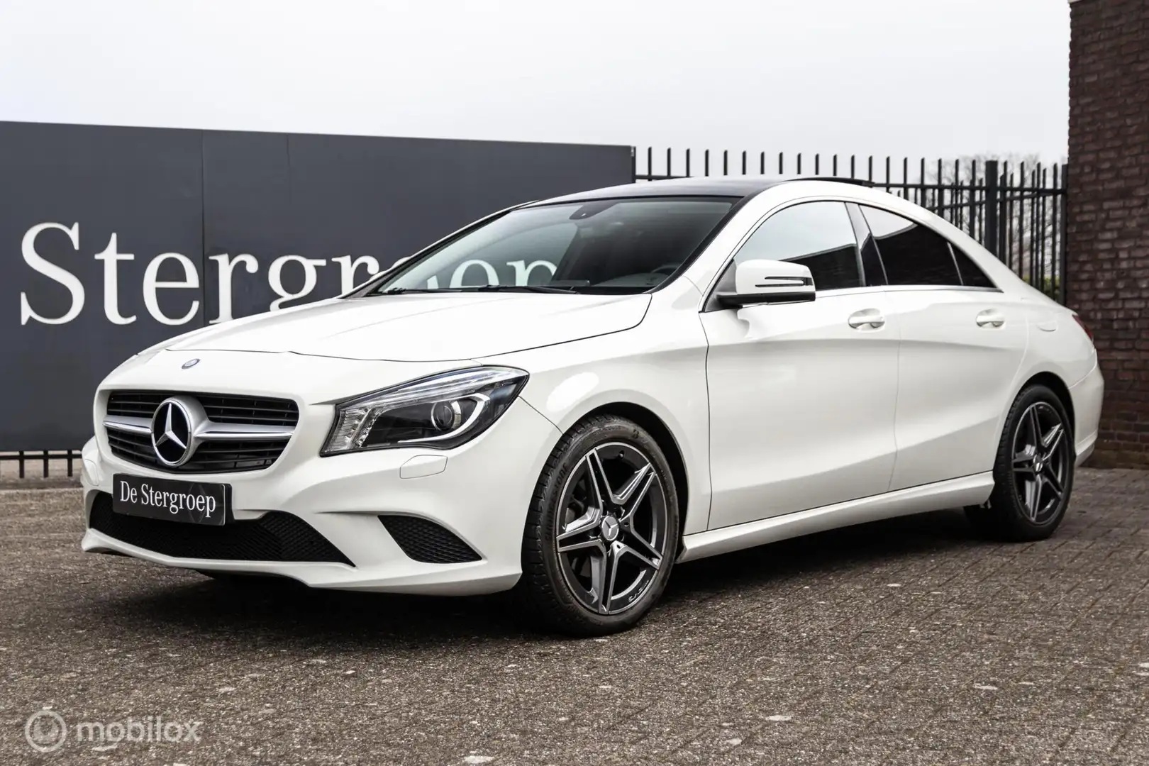 Mercedes-Benz CLA 200 Prestige Blanco - 1
