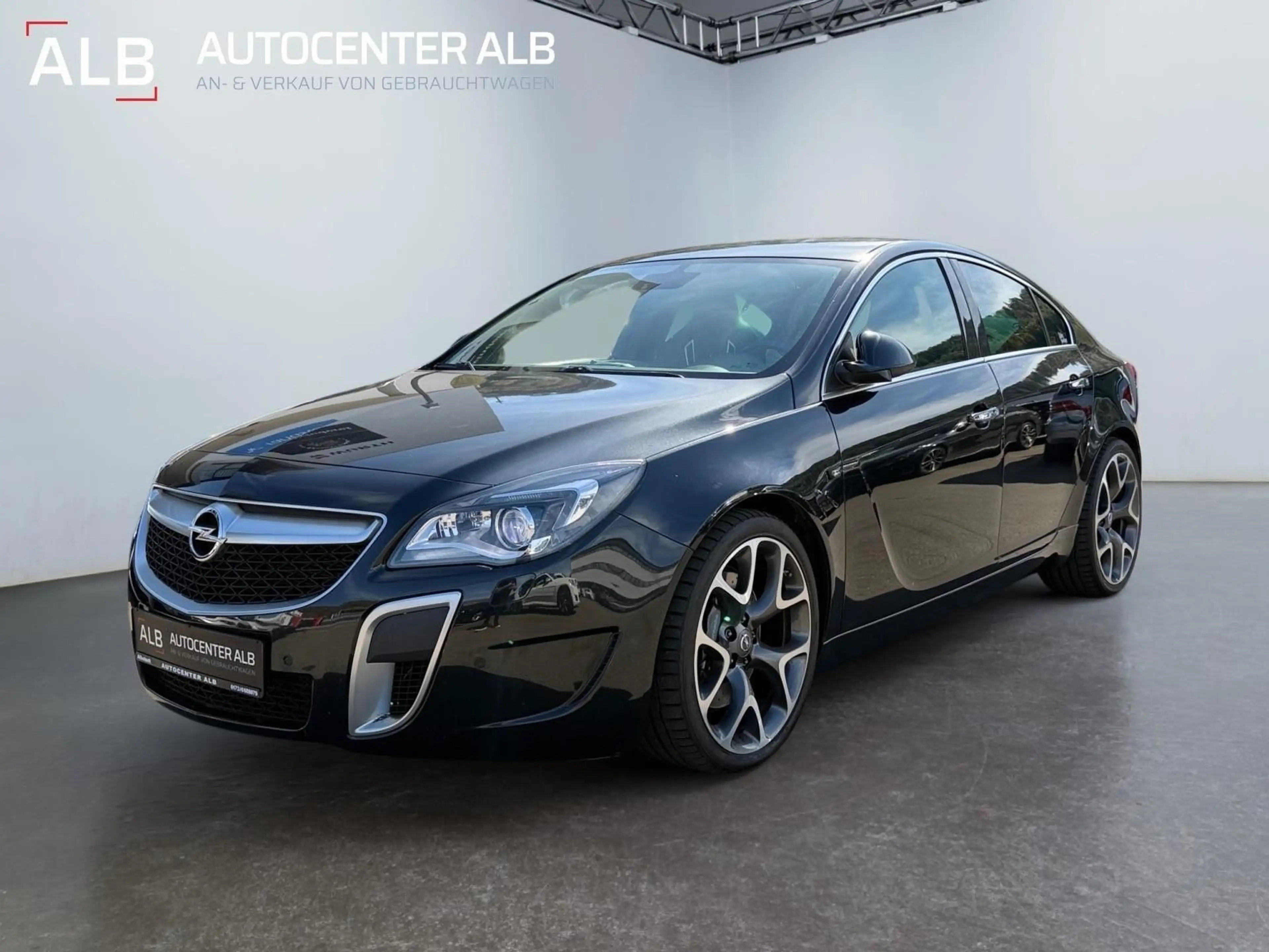 Opel Insignia A OPC Lim./4X4/LEDER/XENON/239KW/2.HAND