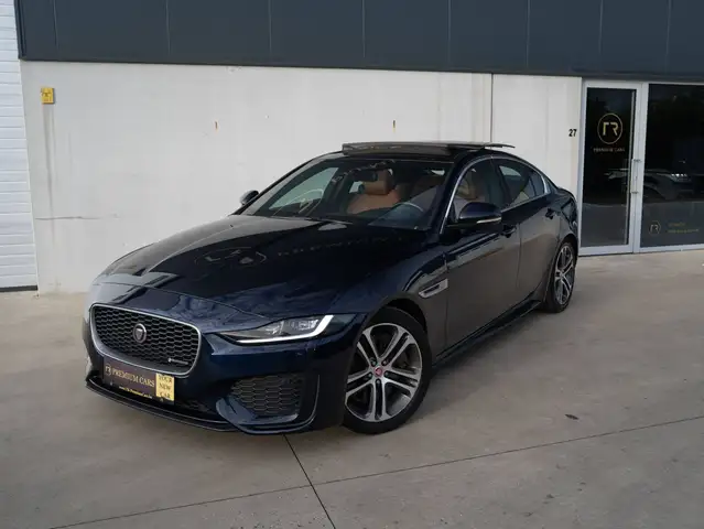 Jaguar XE P250 l R-Dynamic l SE l Pano l Camera l Electric Seats l Lane