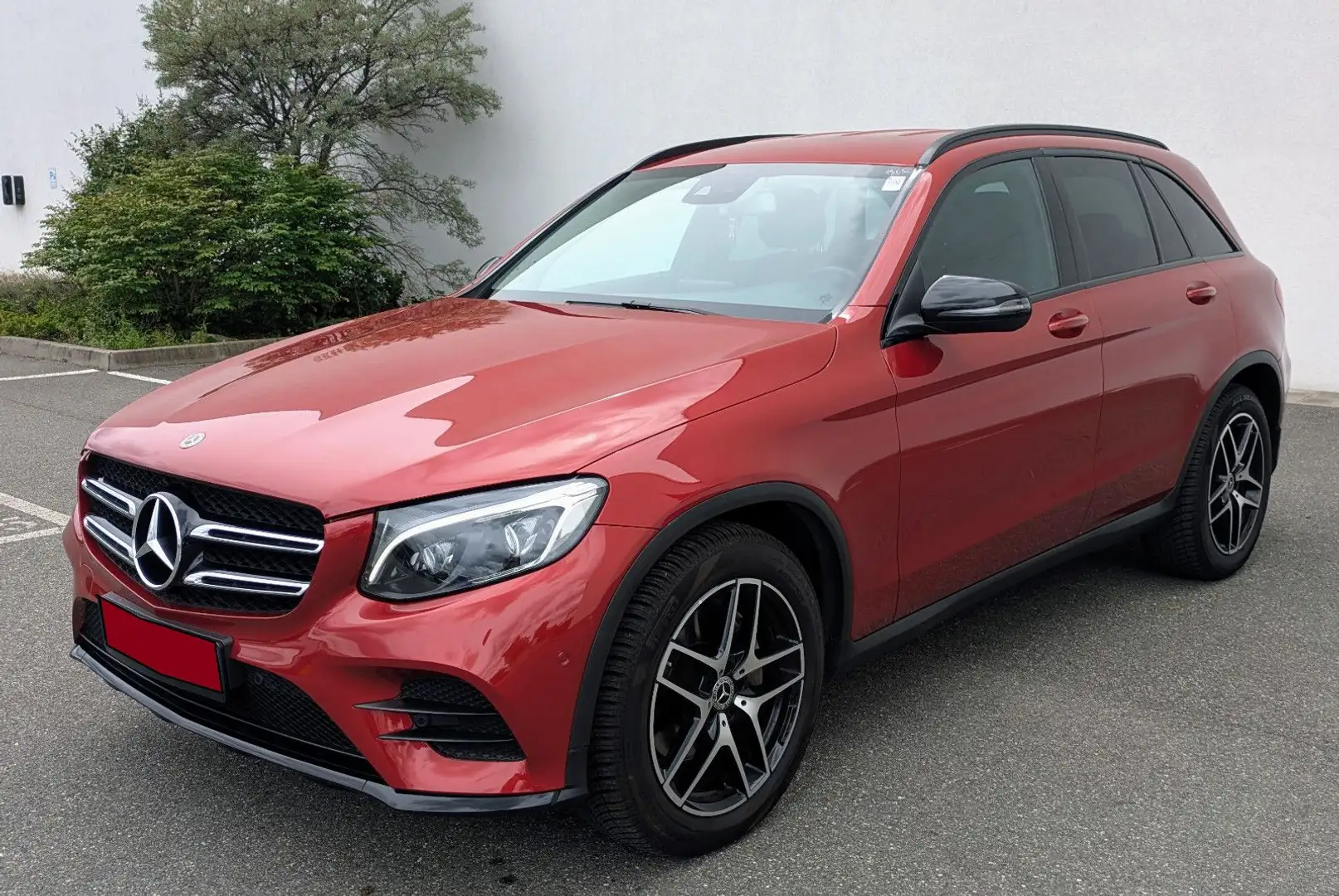 Mercedes-Benz GLC 250 AMG 4Matic Leder LED PDC Kamera - 1