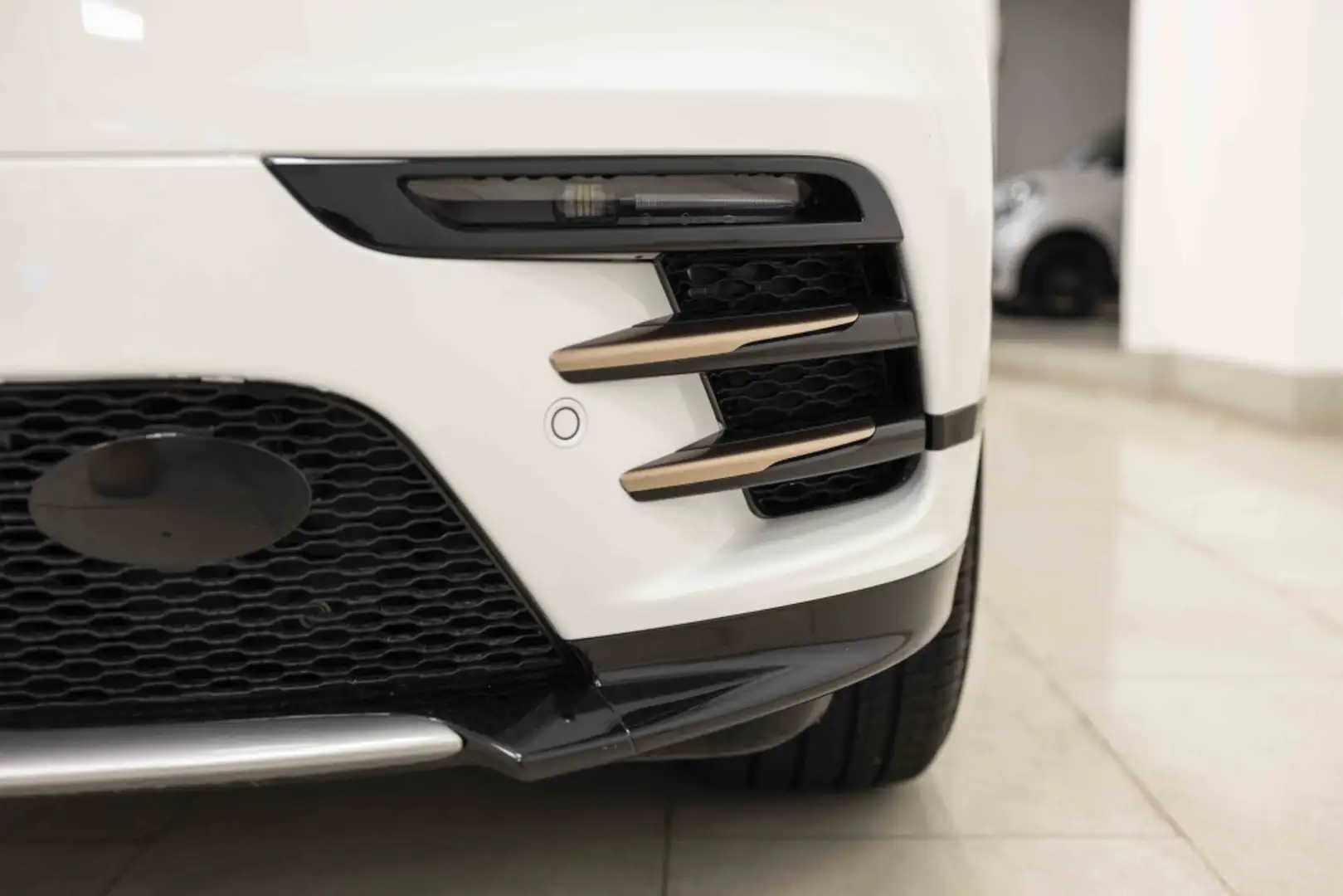 Land Rover Range Rover Velar 2.0D I4 MHEV R-Dynamic S 4WD Aut. 204 Blanco - 2