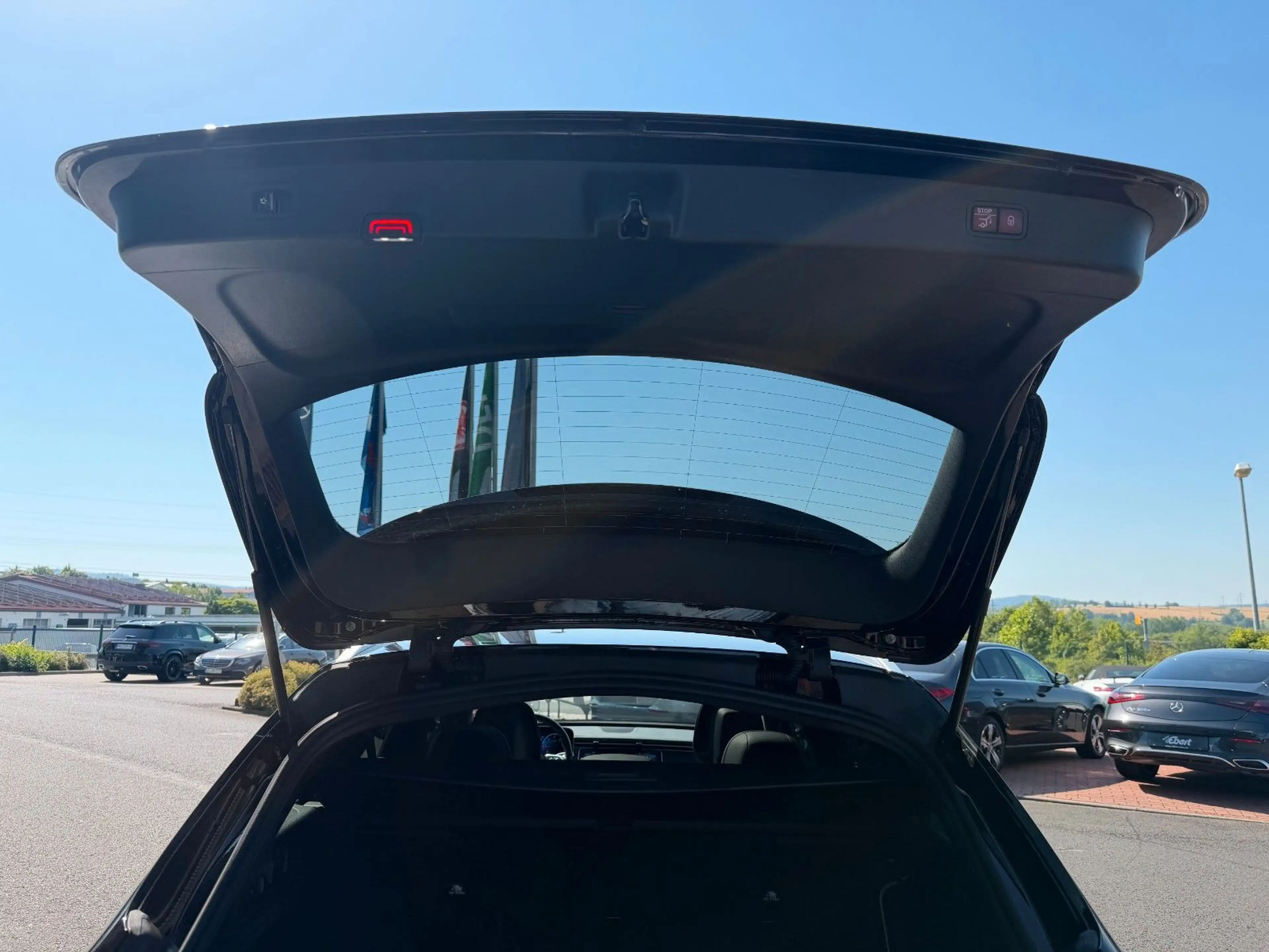 Mercedes-Benz E 450 d 4M T Avantgarde+Pano+AHK+Distr+Memory — photo 9