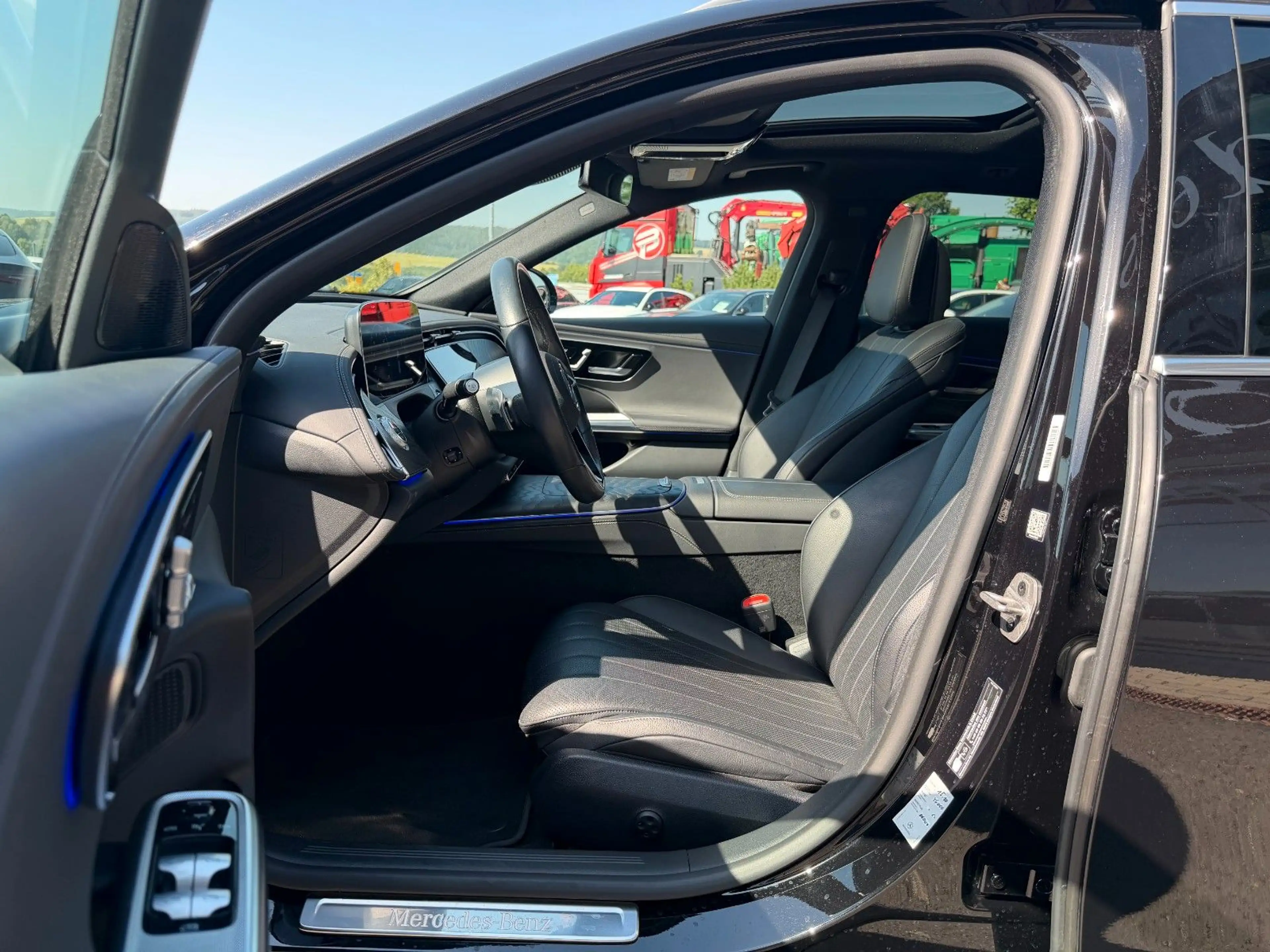 Mercedes-Benz E 450 d 4M T Avantgarde+Pano+AHK+Distr+Memory — photo 11