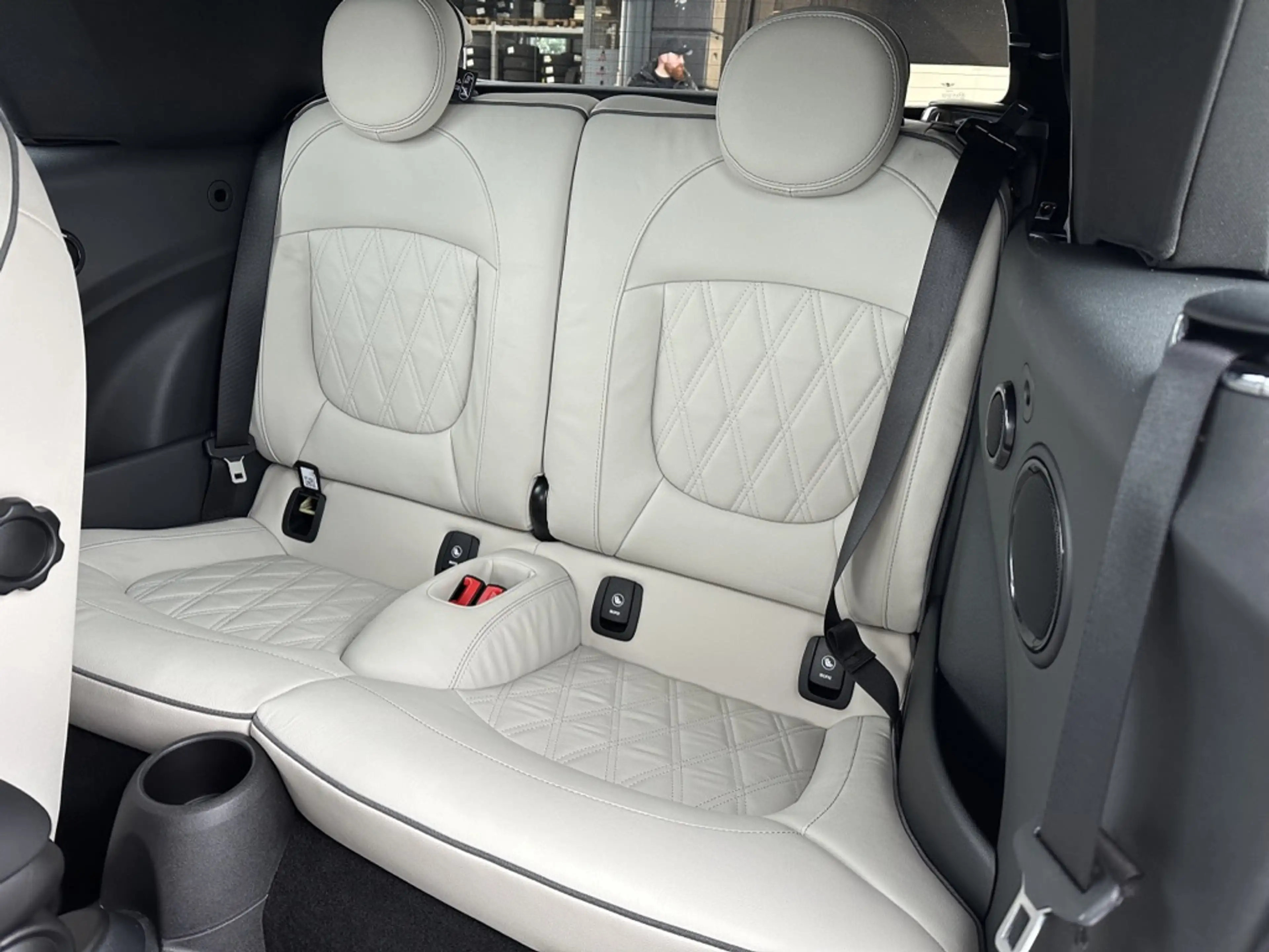 MINI Cooper S Cabrio Classic Trim NAV+LED+HEAD-UP+KAM — photo 9