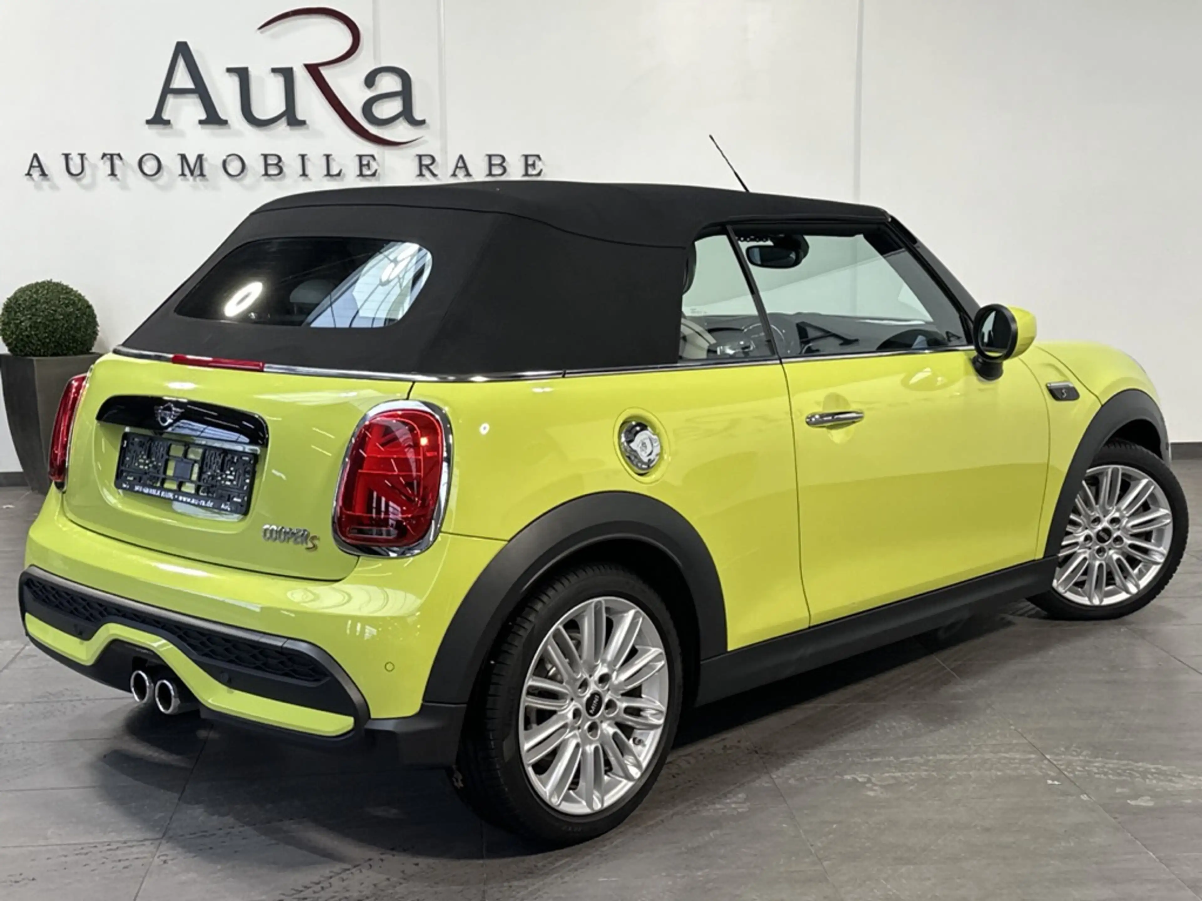 MINI Cooper S Cabrio Classic Trim NAV+LED+HEAD-UP+KAM — photo 5