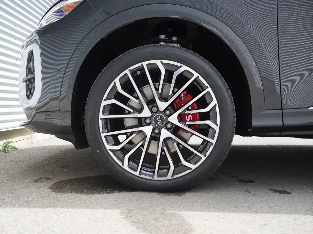 Audi SQ5 снимка Audi SQ5