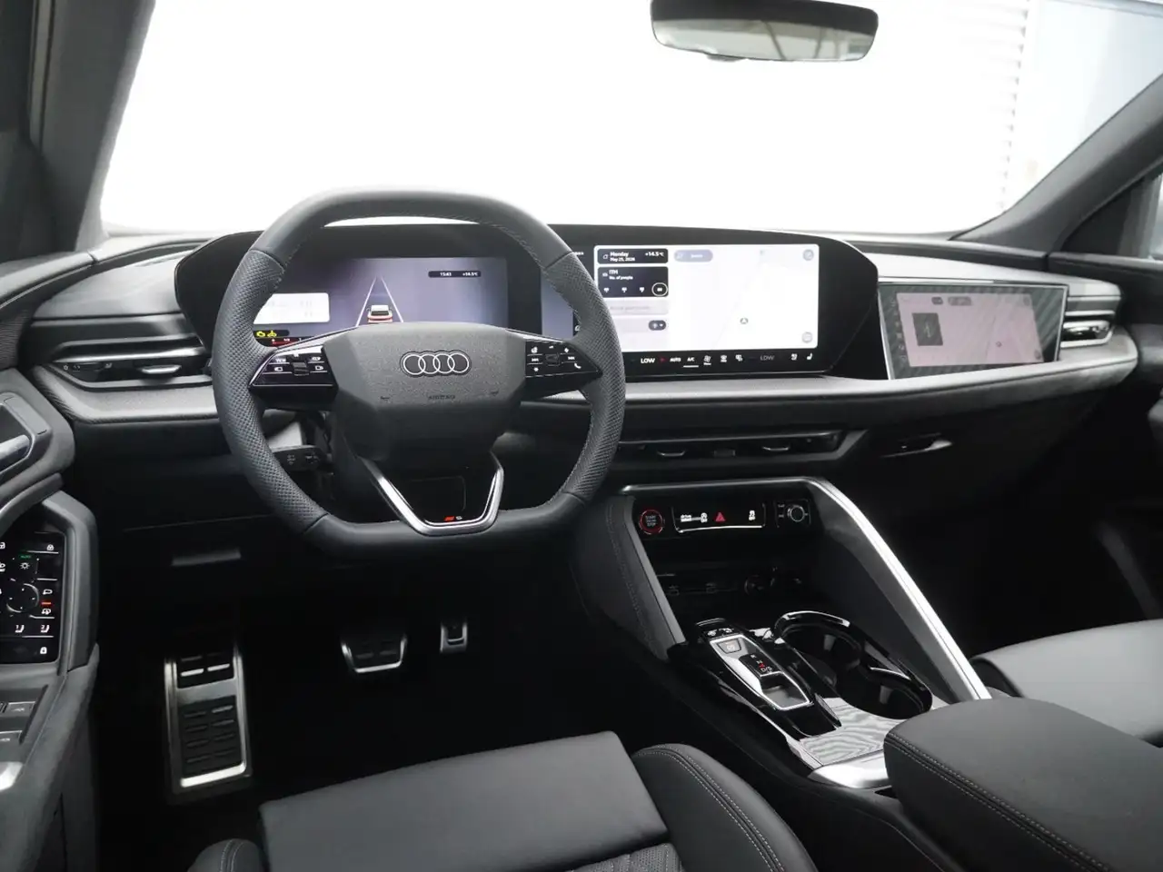 Audi SQ5 снимка Audi SQ5