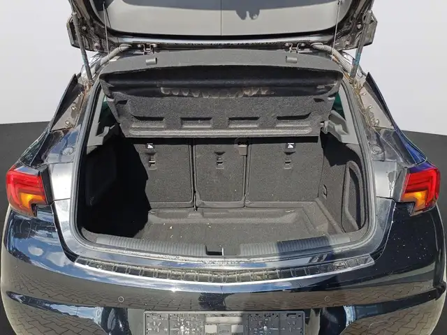 Opel Astra view 7