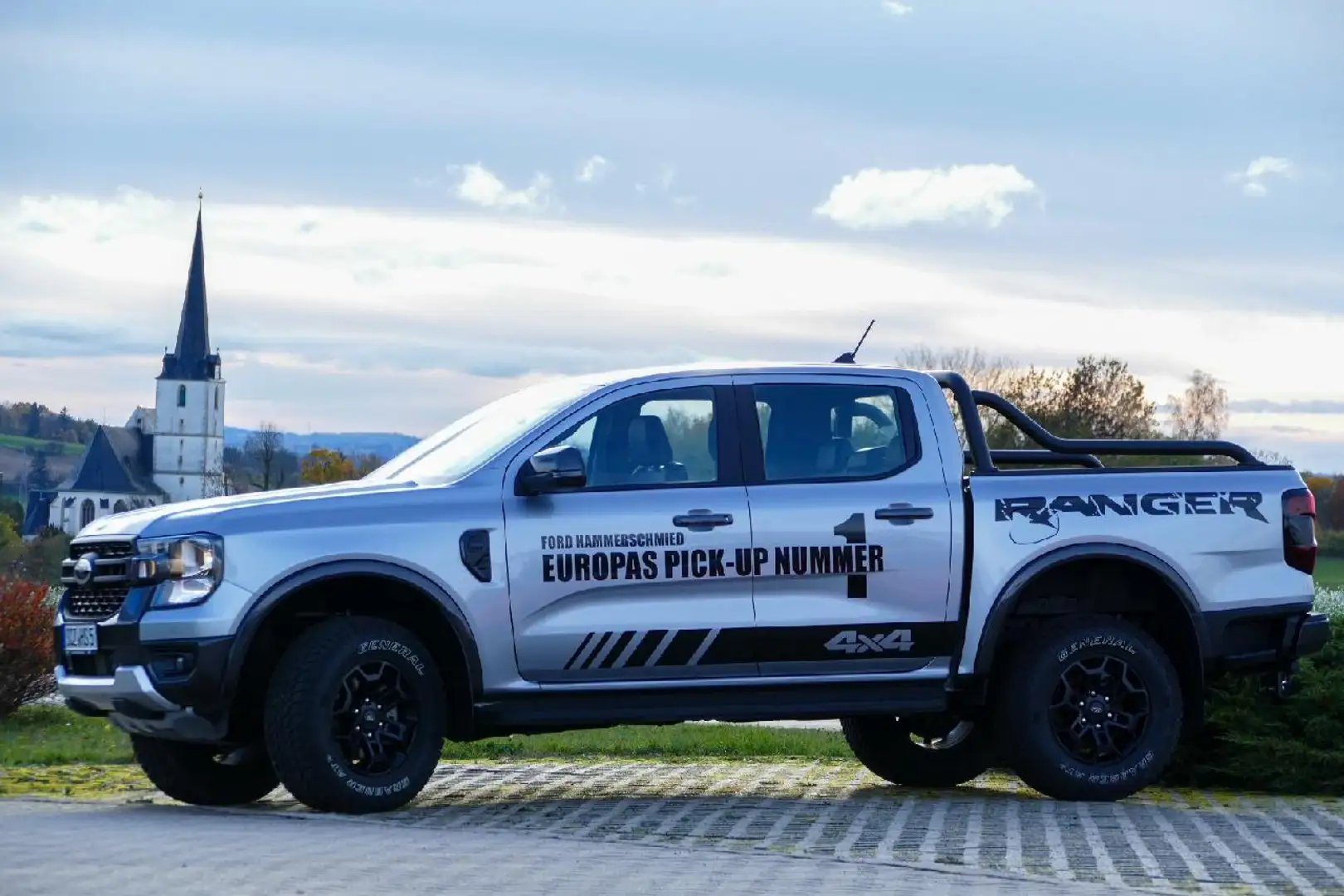 Ford Ranger Tremor e-4WD Doppelkabine Silber - 2
