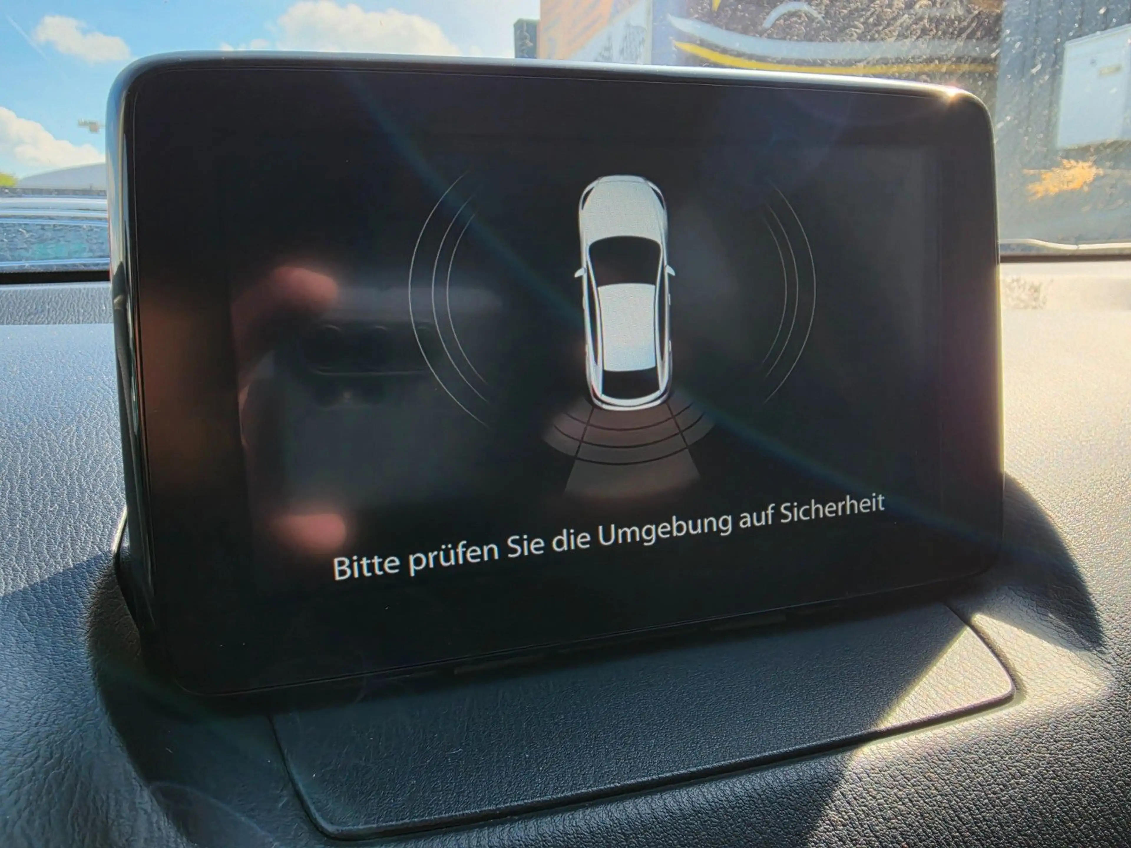 Mazda 2 Lim.Sports-Line Automatik Navi Tempomat Sitzh. — photo 21