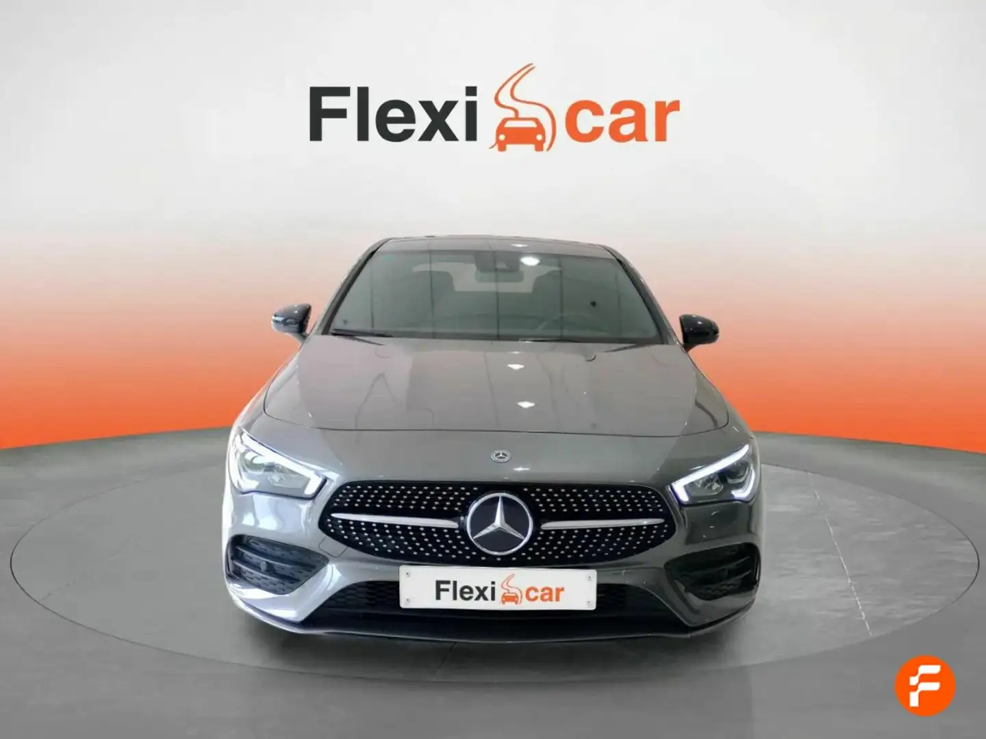 Mercedes-Benz CLA 200 Gris - 2