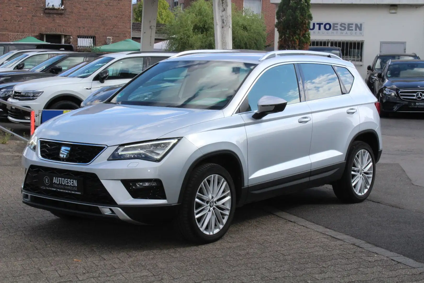 SEAT Ateca Xcellence+NAVI+KAMERA+Apple CarPlay+Tempo Argent - 1