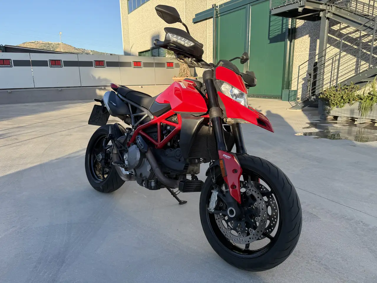 Ducati Hypermotard 950