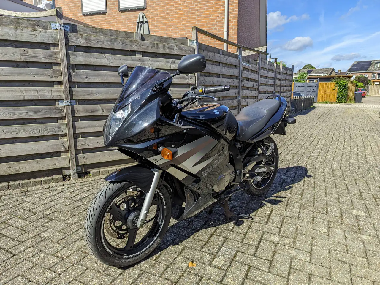 Suzuki GS 500