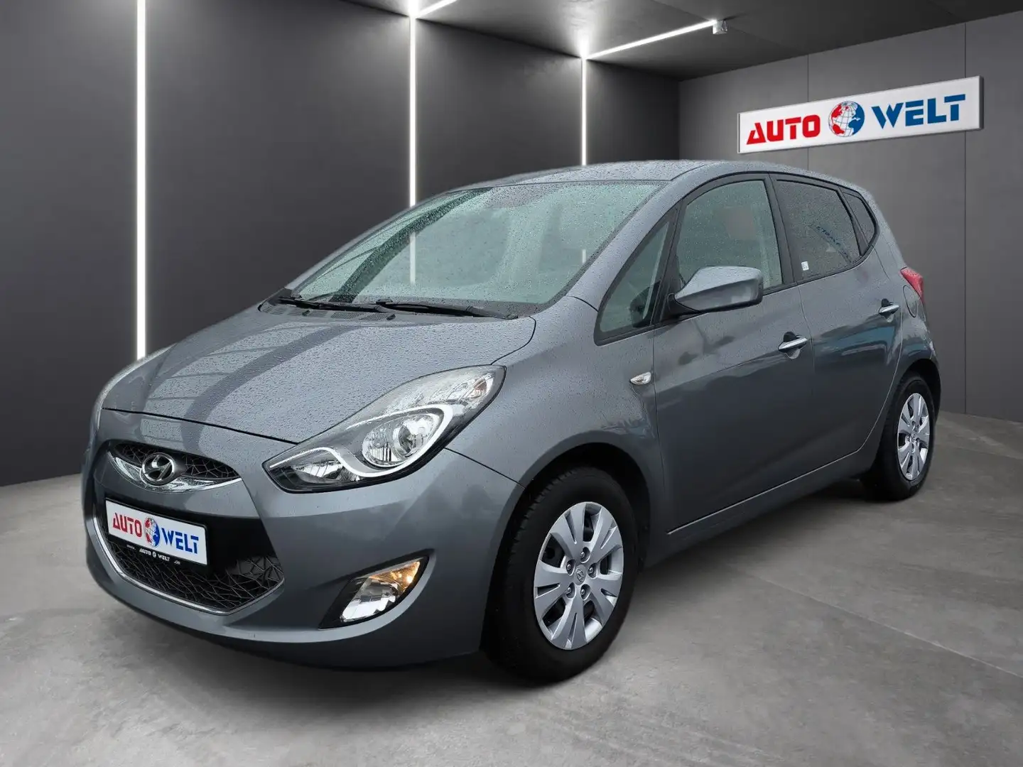 Hyundai iX20 1.6 Comfort AUTOMATIK Gri - 1